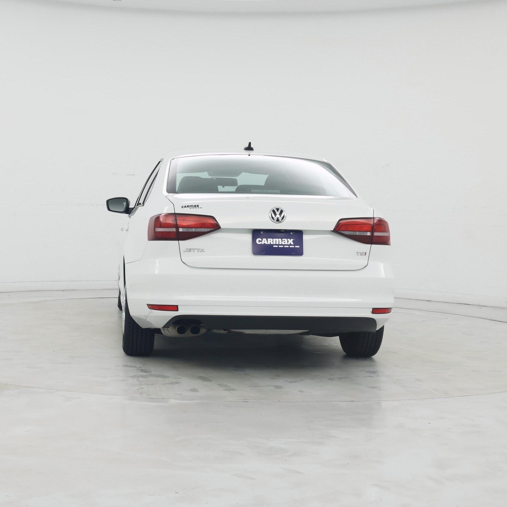 Thumbnail: 2016 Volkswagen Jetta - 6