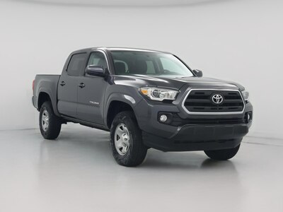 Gray 2017 Toyota Tacoma SR5