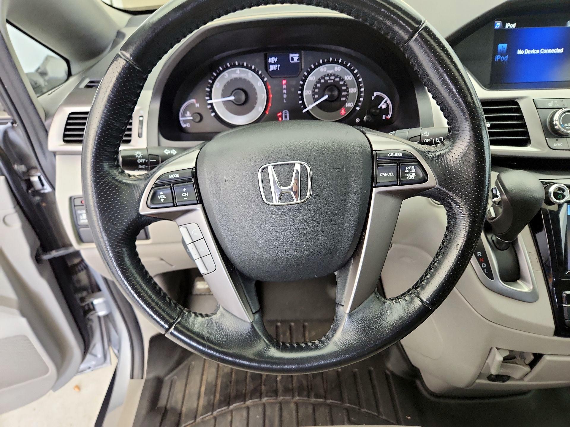 Thumbnail: 2017 Honda Odyssey - 10