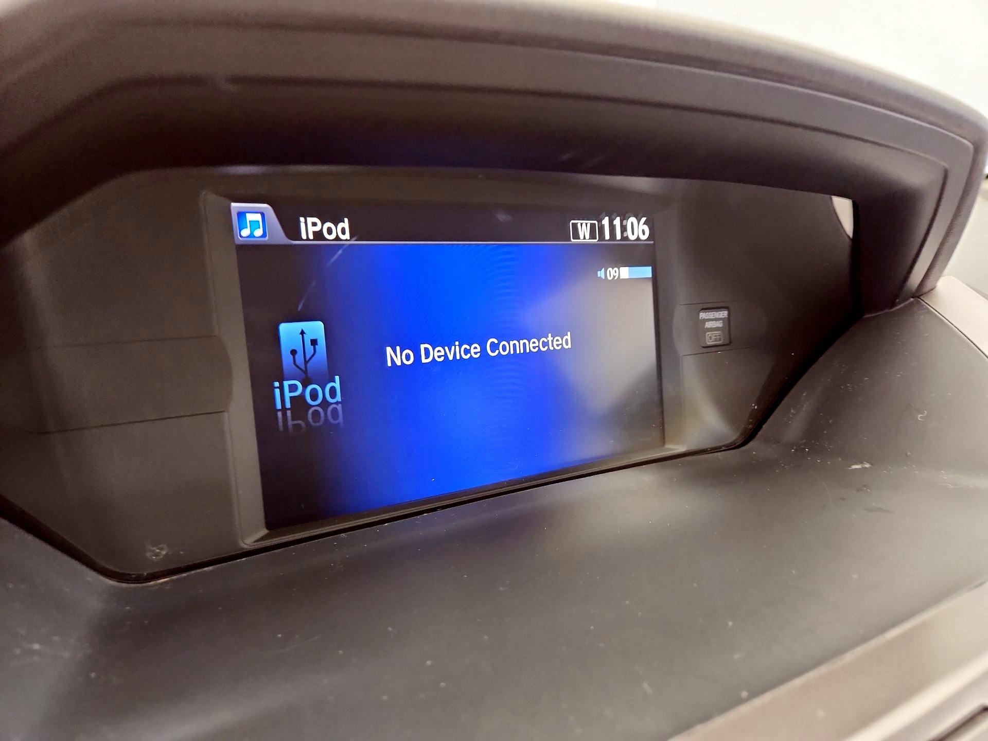 Thumbnail: 2017 Honda Odyssey - 15