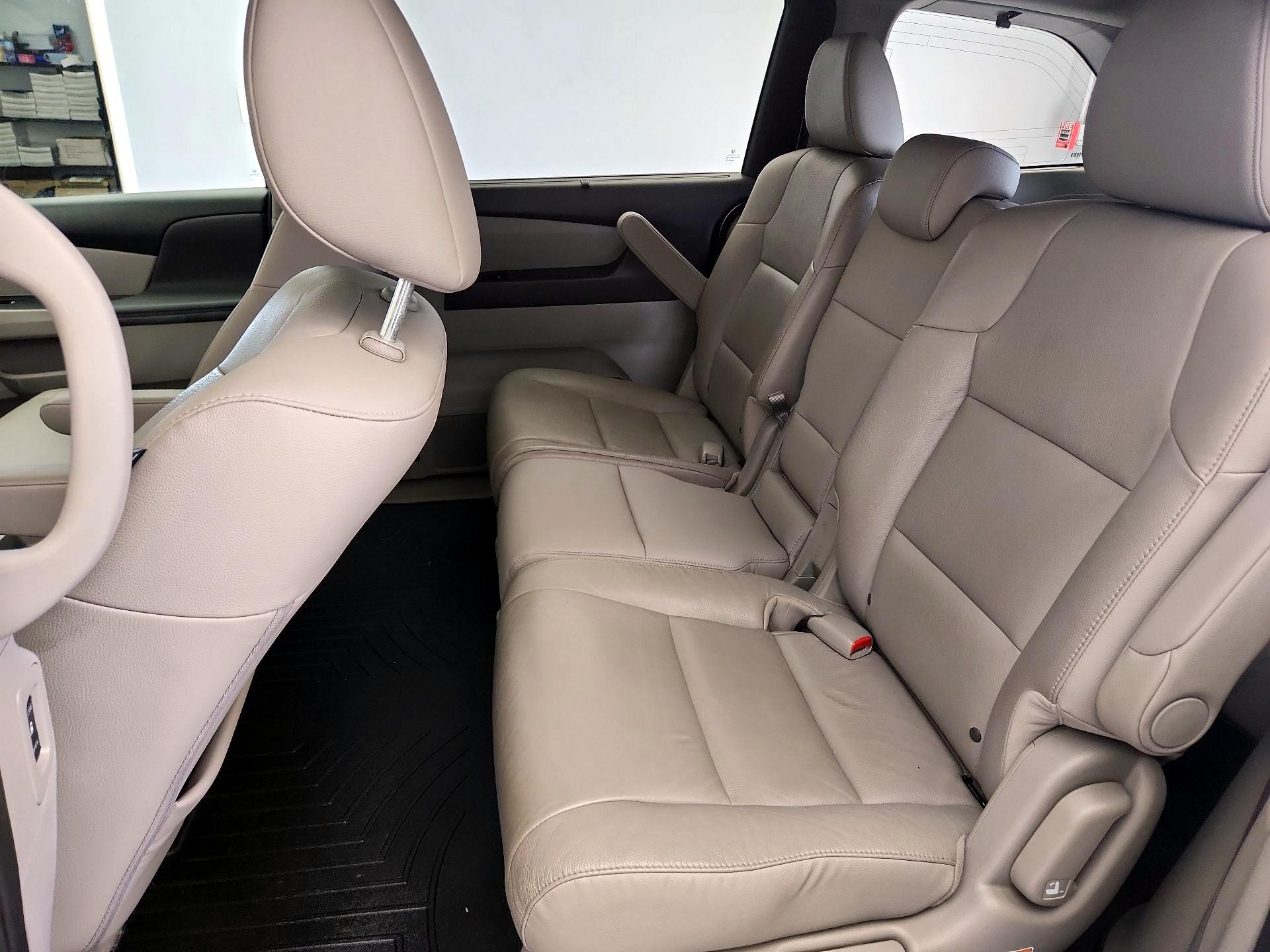 Thumbnail: 2017 Honda Odyssey - 20