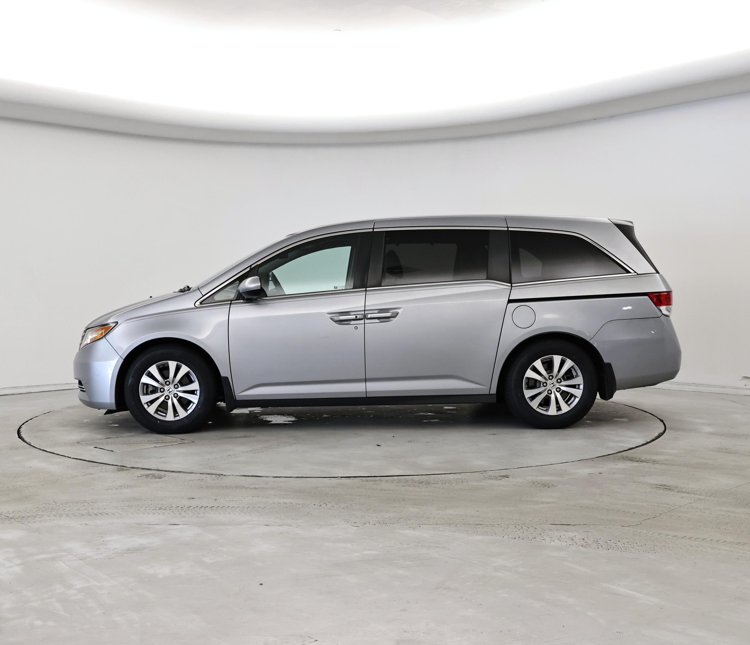 Thumbnail: 2017 Honda Odyssey - 3