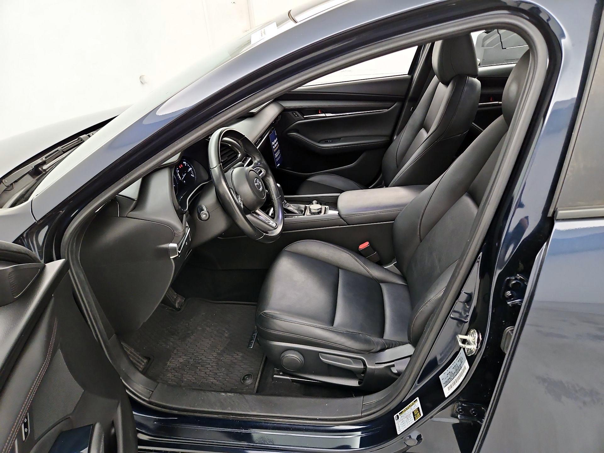 Thumbnail: 2019 Mazda Mazda3 - 11