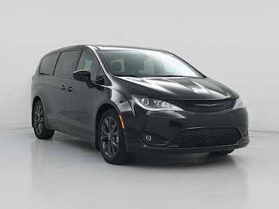 Black 2019 Chrysler Pacifica Touring Plus