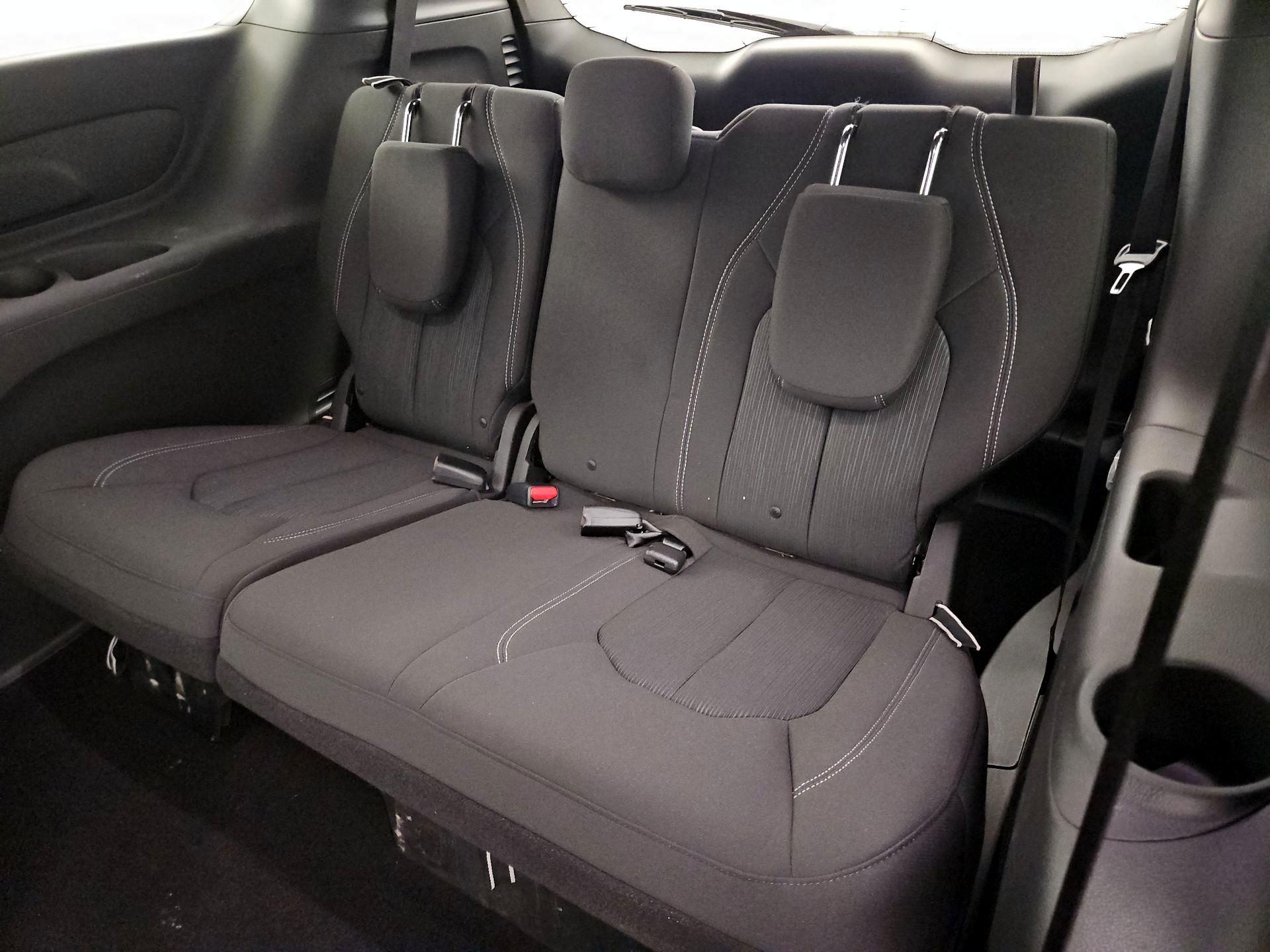 Thumbnail: 2019 Chrysler Pacifica - 20
