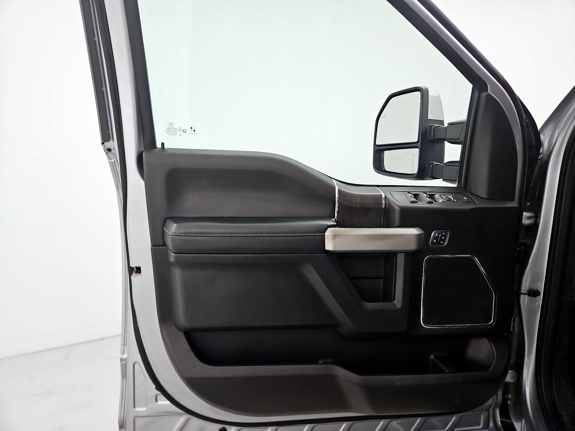 Thumbnail: 2021 Ford F-250 - 12