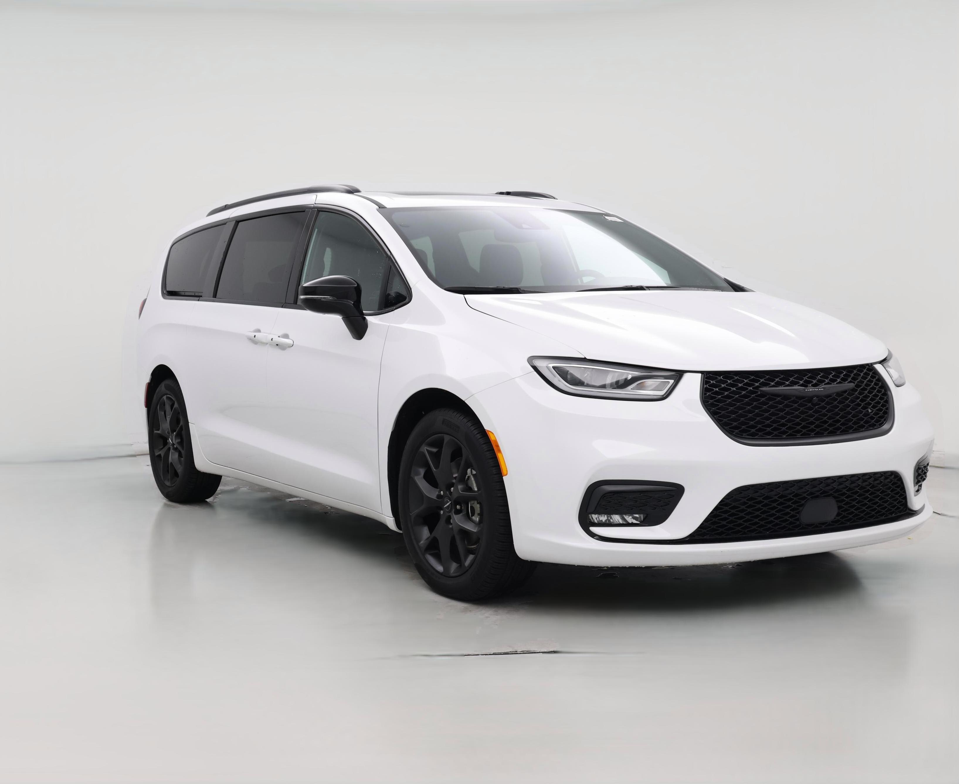 Thumbnail: 2024 Chrysler Pacifica - 1