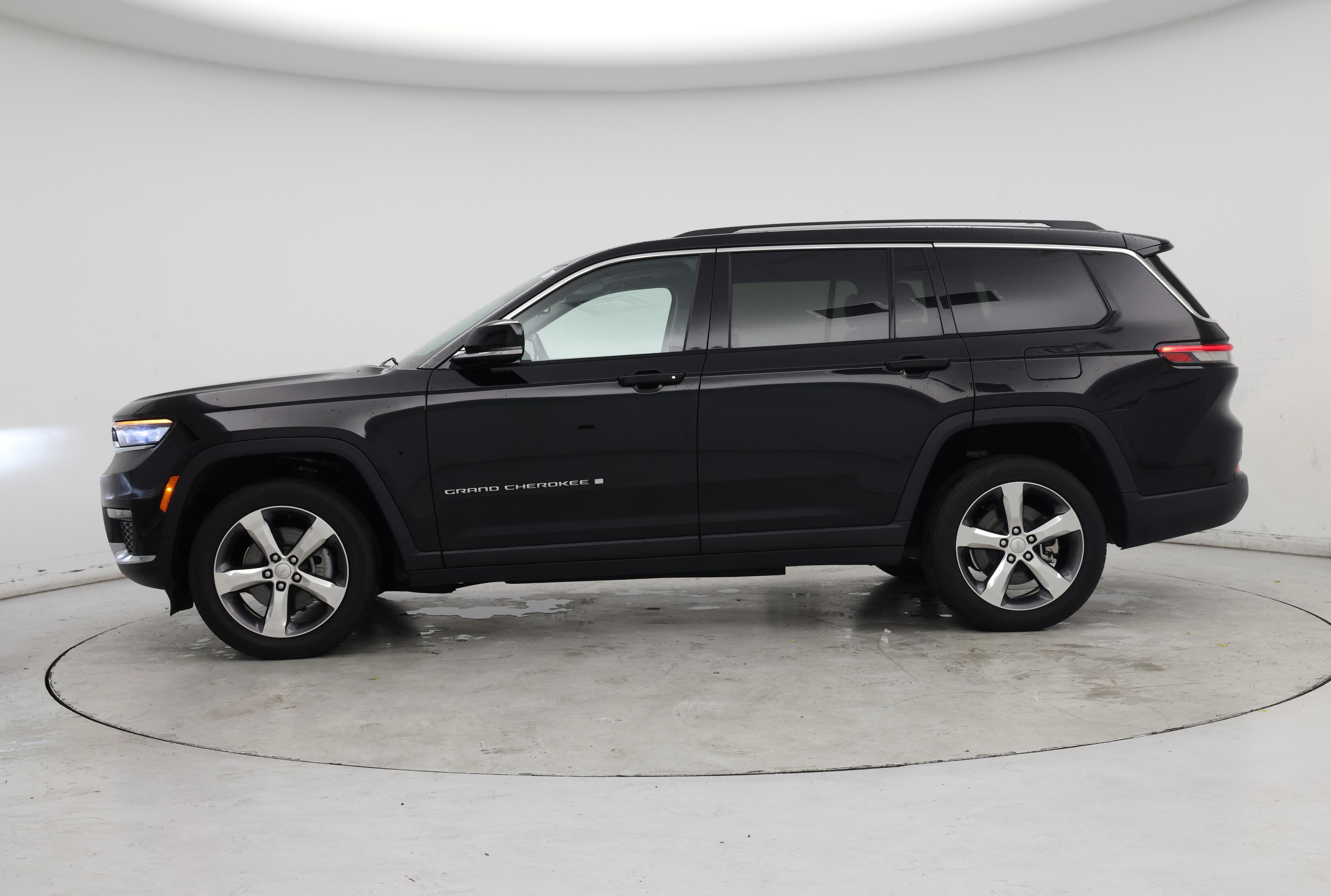 Thumbnail: 2021 Jeep Grand Cherokee L - 3