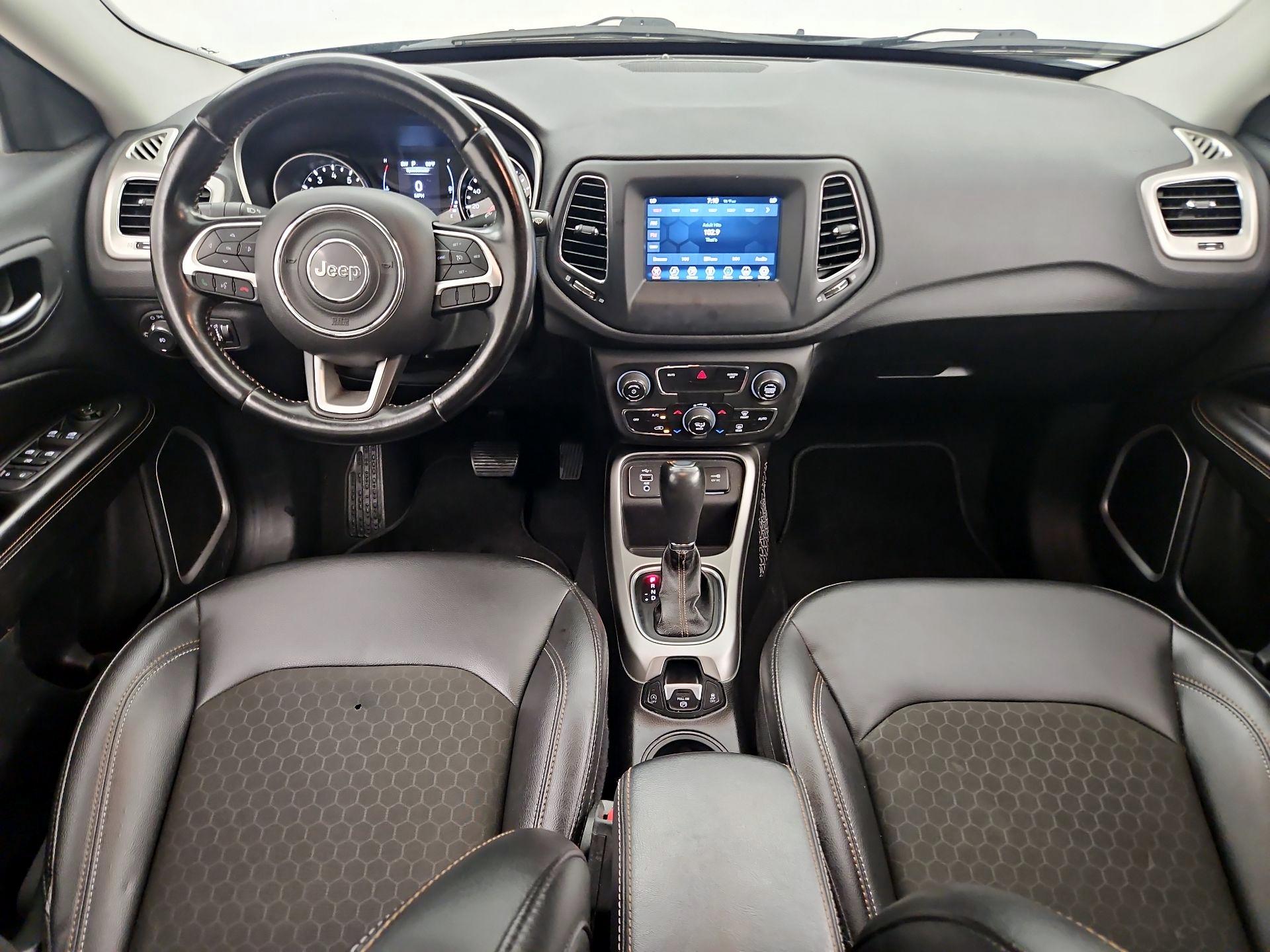 Thumbnail: 2020 Jeep Compass - 9