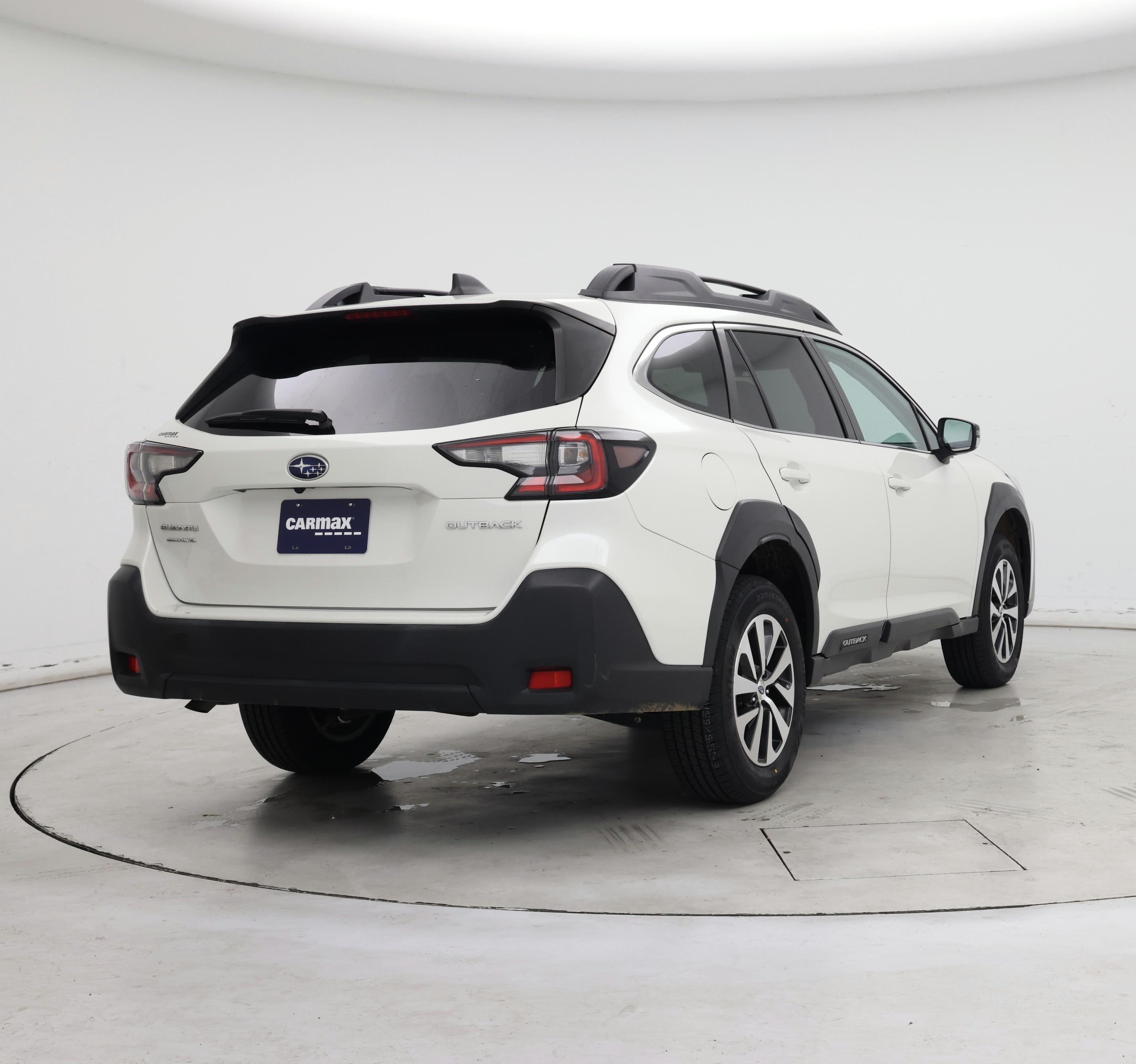 Thumbnail: 2023 Subaru Outback - 8