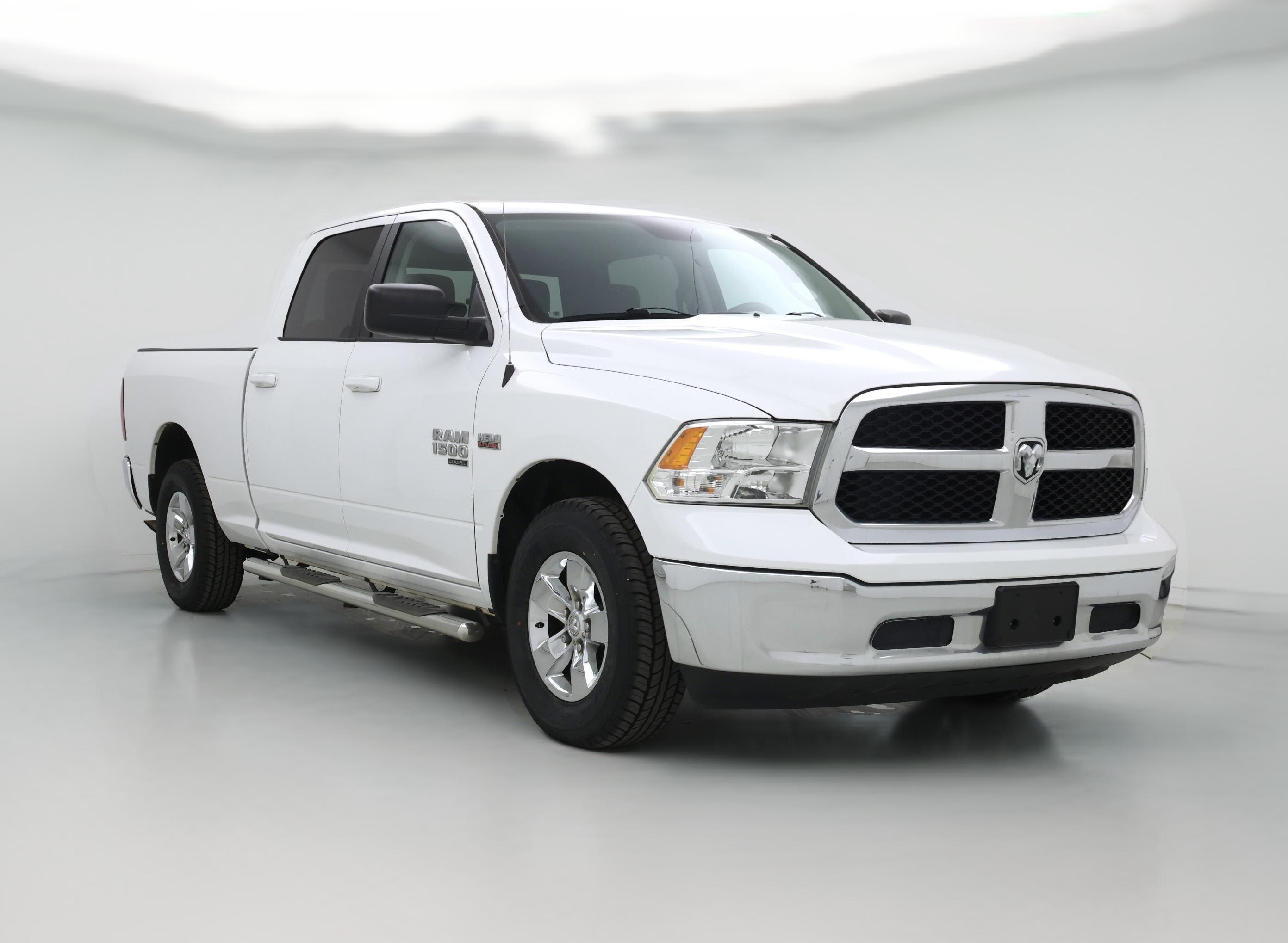 Thumbnail: 2019 RAM 1500 Classic - 1