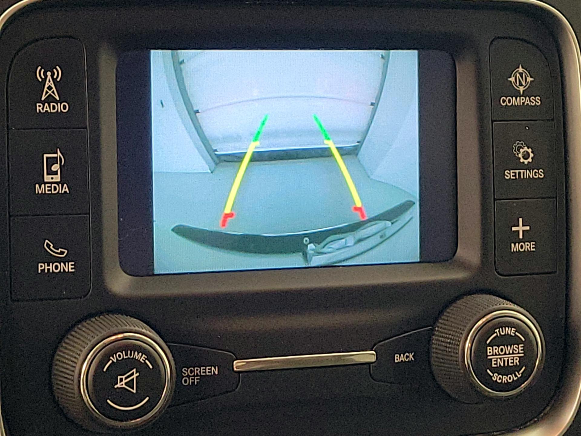 Thumbnail: 2019 RAM 1500 Classic - 14