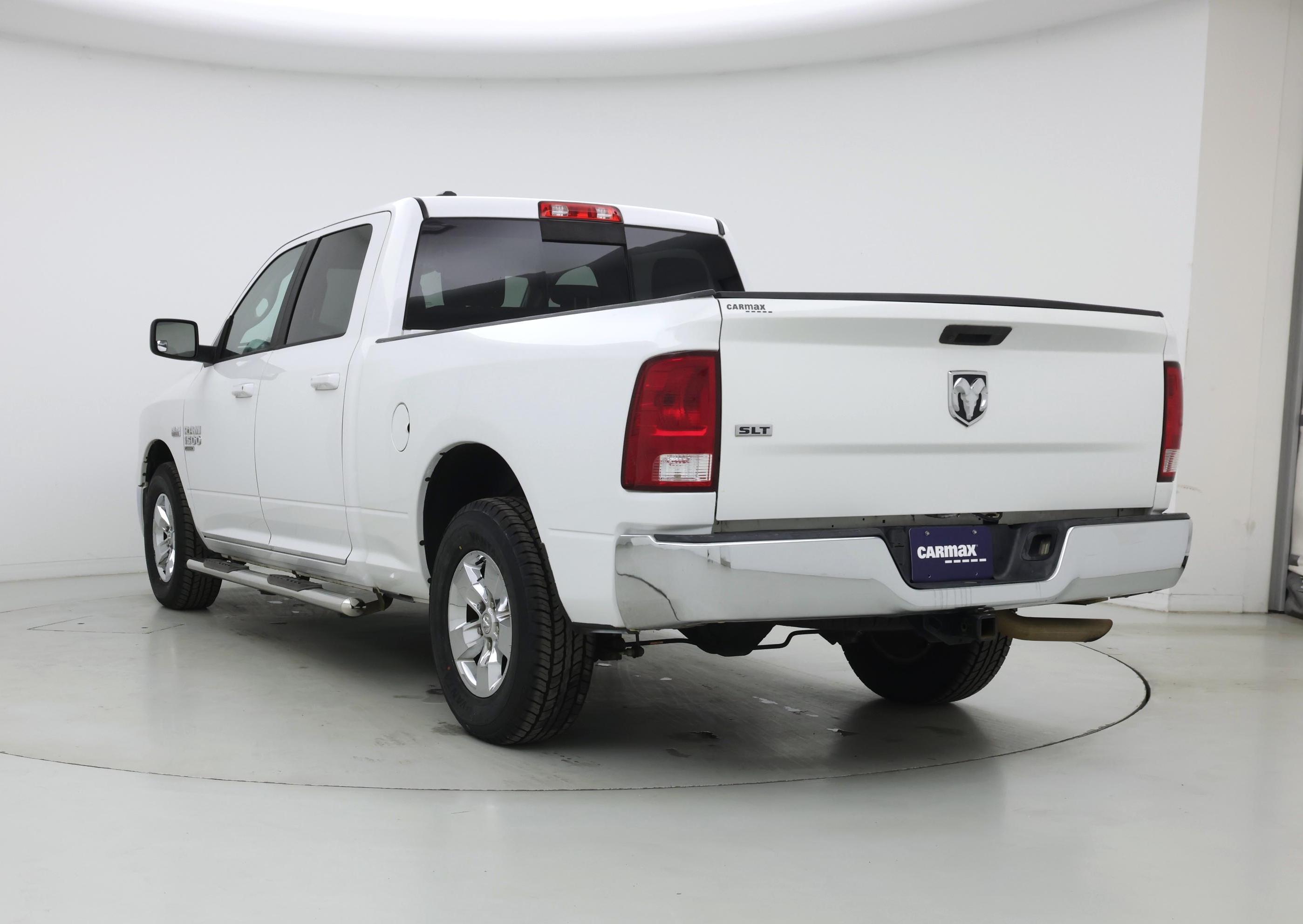 Thumbnail: 2019 RAM 1500 Classic - 2