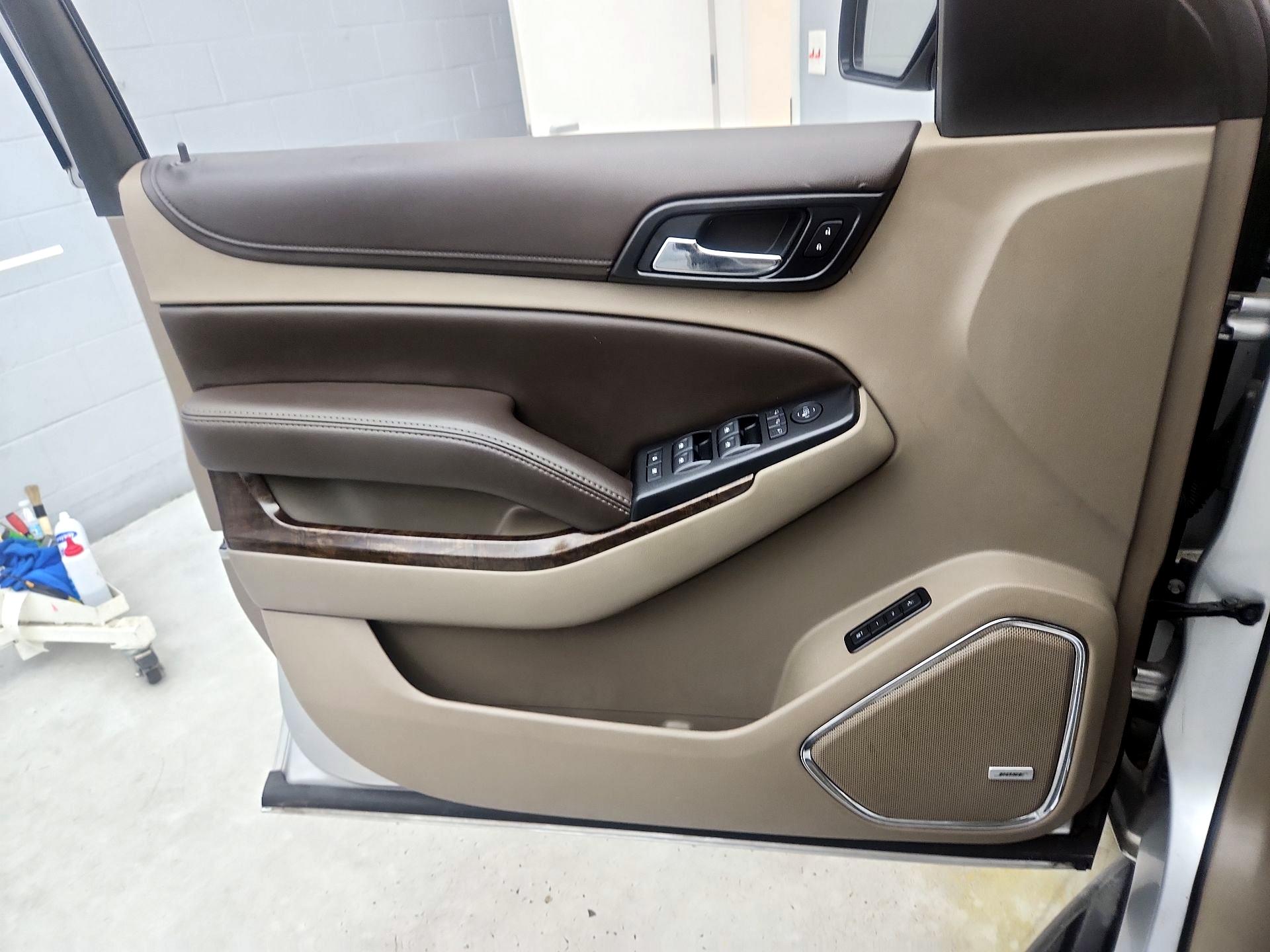Thumbnail: 2018 Chevrolet Suburban - 12