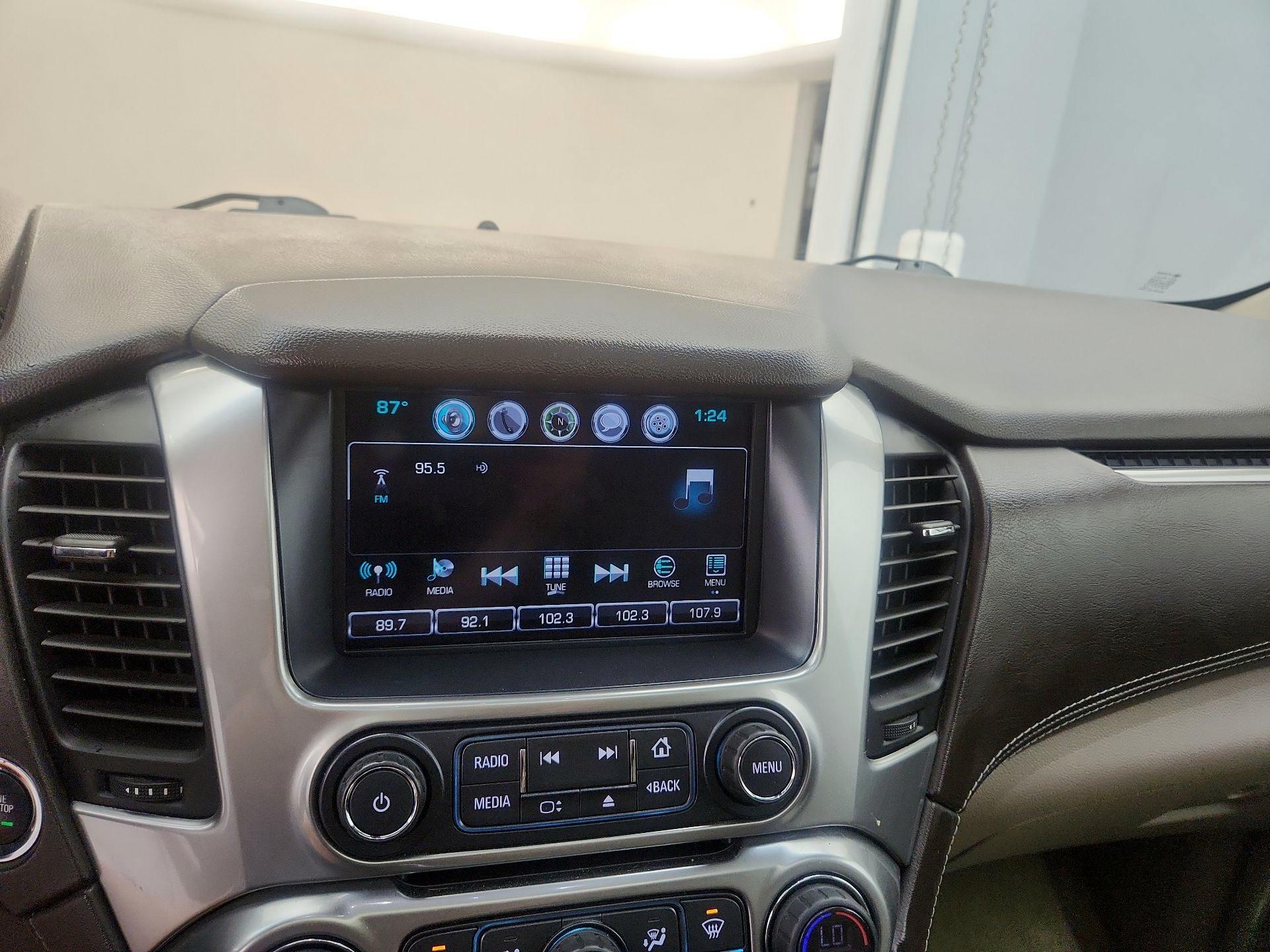 Thumbnail: 2018 Chevrolet Suburban - 15