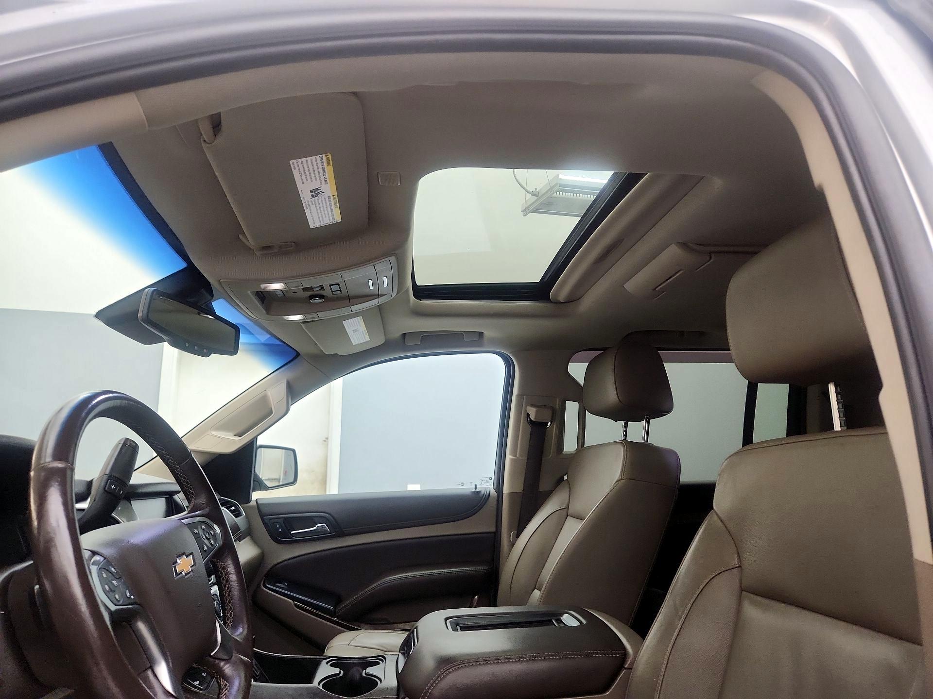 Thumbnail: 2018 Chevrolet Suburban - 19