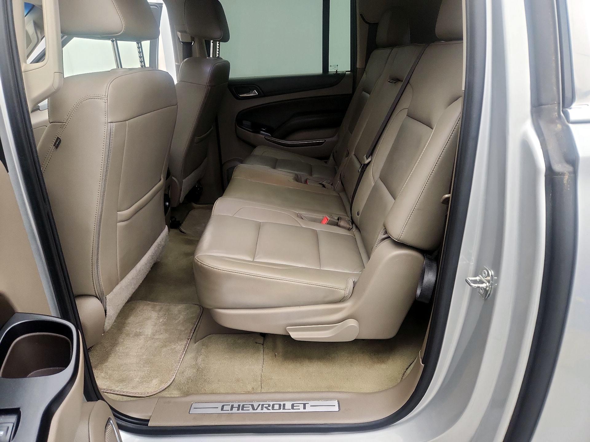 Thumbnail: 2018 Chevrolet Suburban - 20