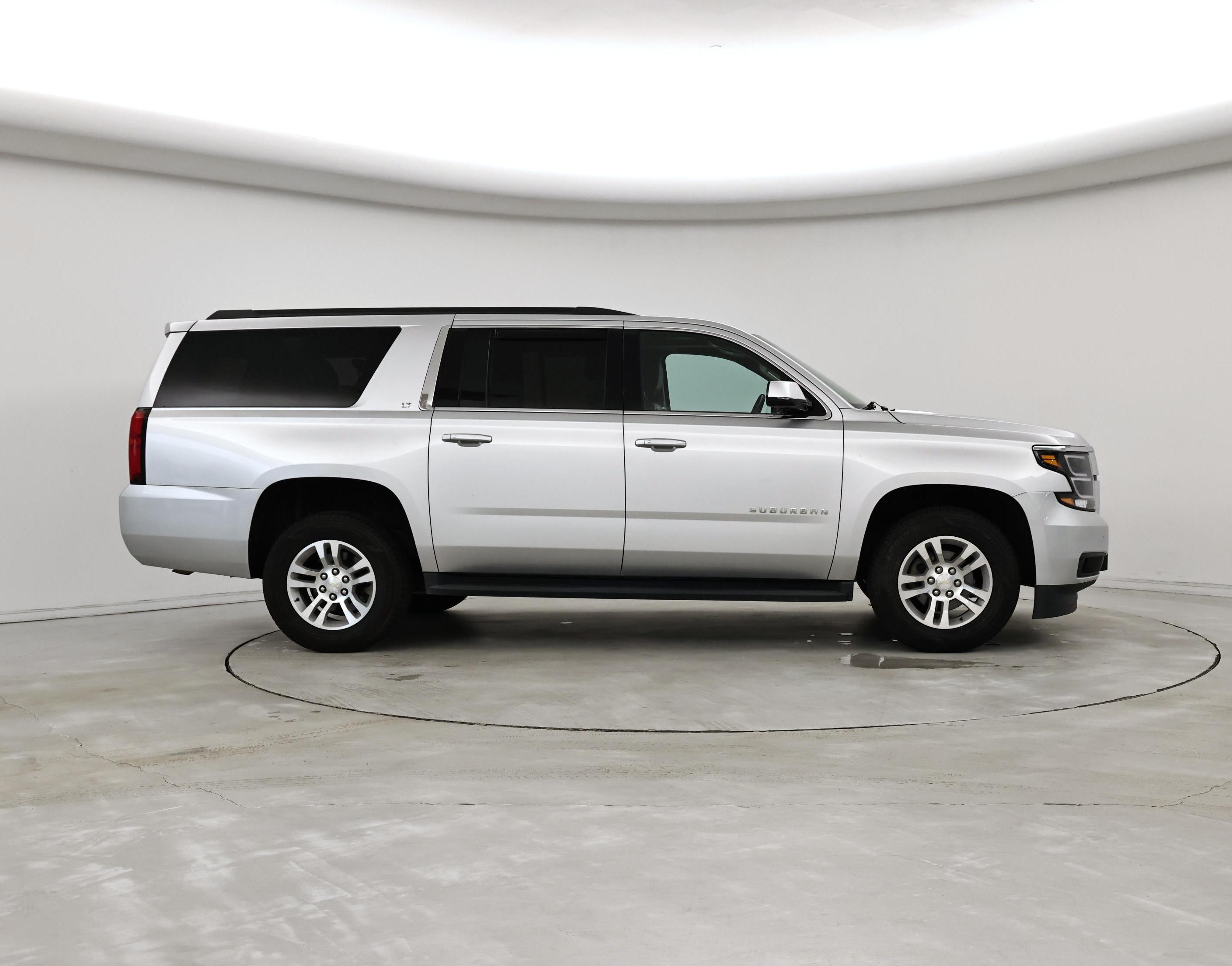 Thumbnail: 2018 Chevrolet Suburban - 7