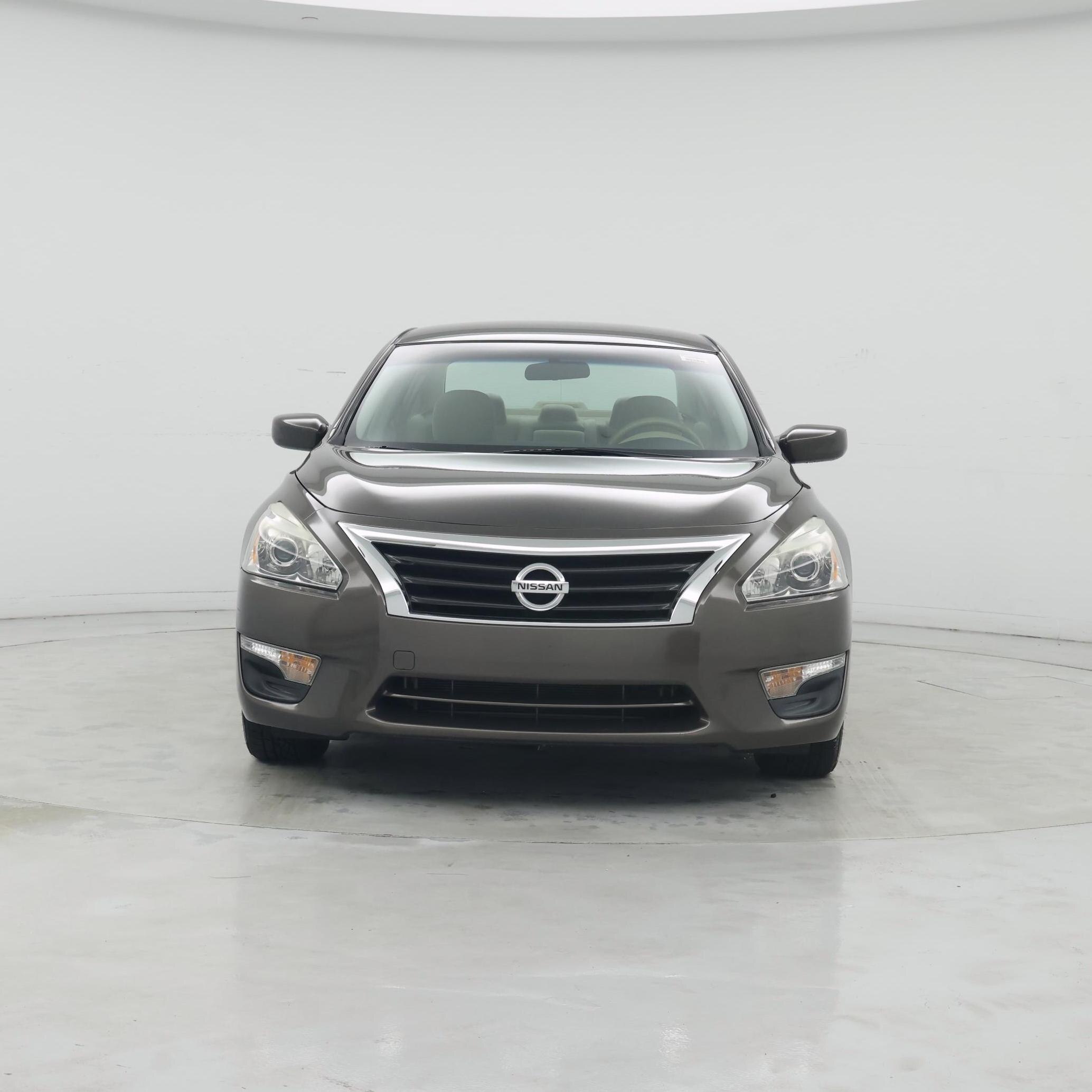 Thumbnail: 2013 Nissan Altima - 5