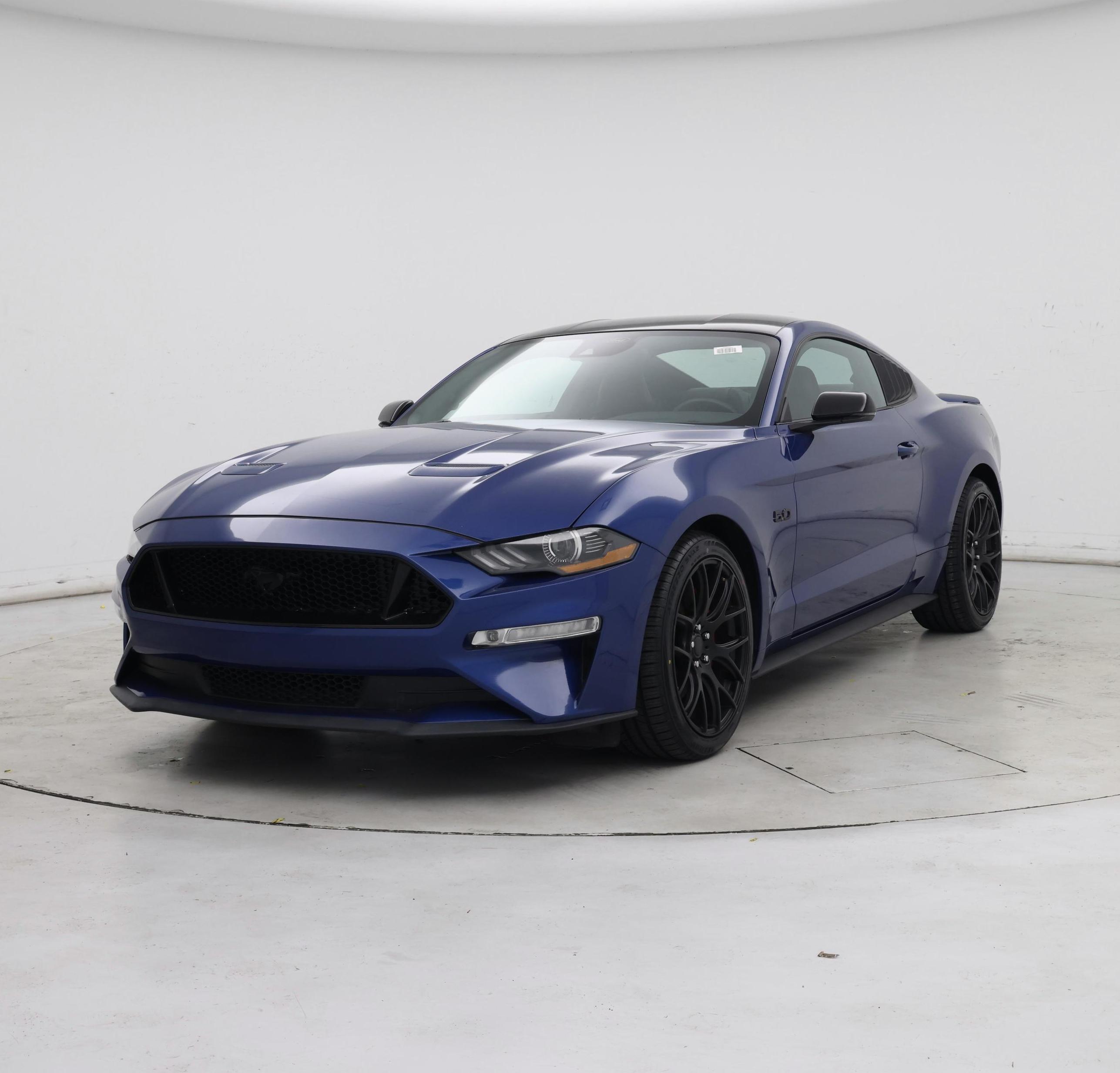 Thumbnail: 2022 Ford Mustang - 4