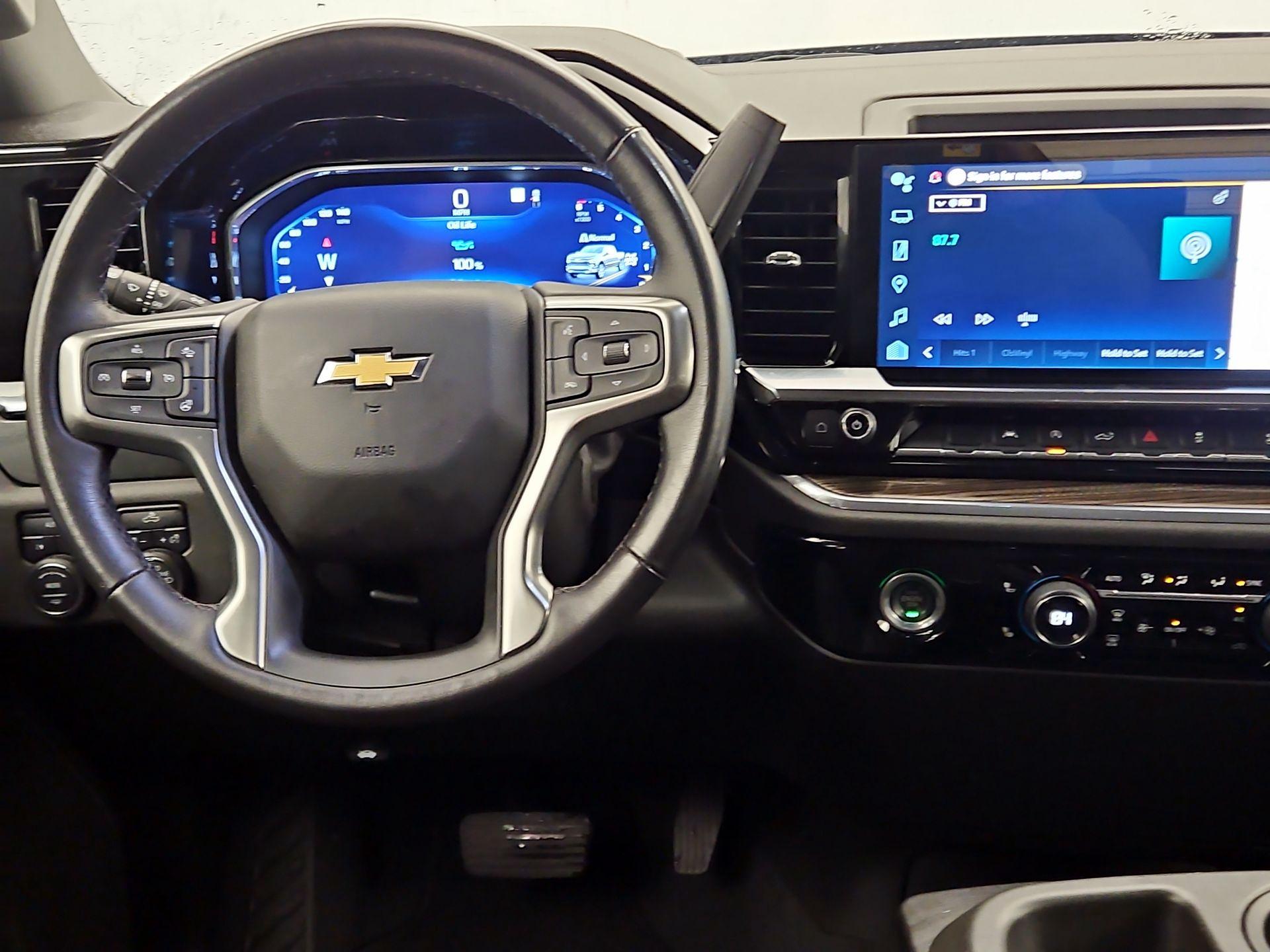 Thumbnail: 2023 Chevrolet Silverado 1500 - 10
