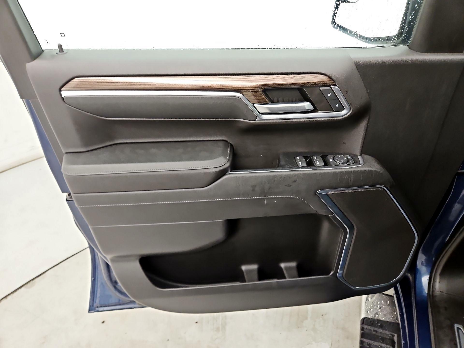 Thumbnail: 2023 Chevrolet Silverado 1500 - 12