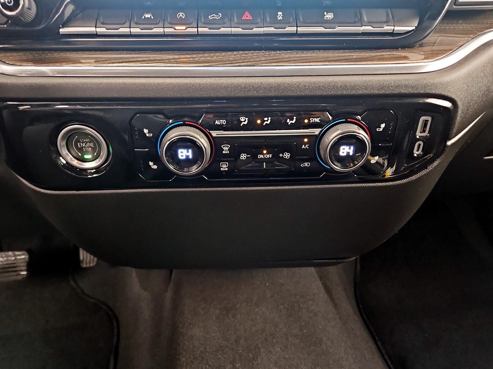 Thumbnail: 2023 Chevrolet Silverado 1500 - 16