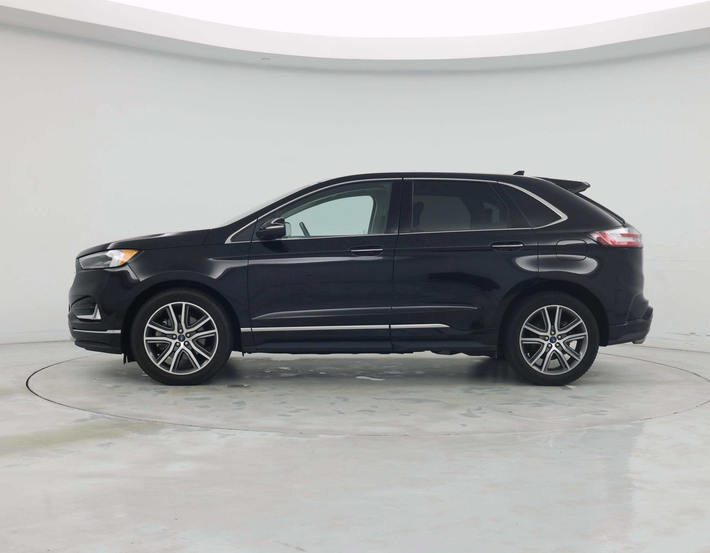 Thumbnail: 2019 Ford Edge - 3