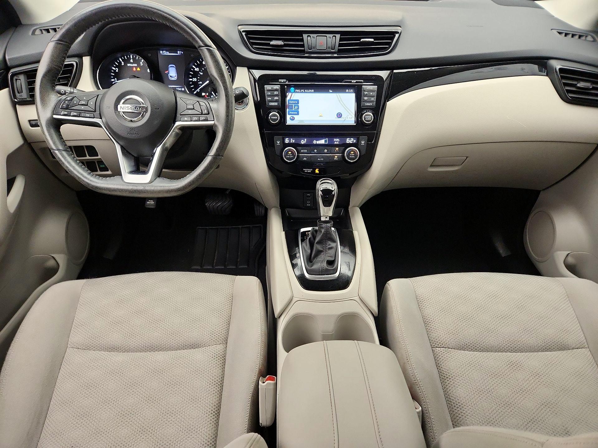 Thumbnail: 2018 Nissan Rogue Sport - 9