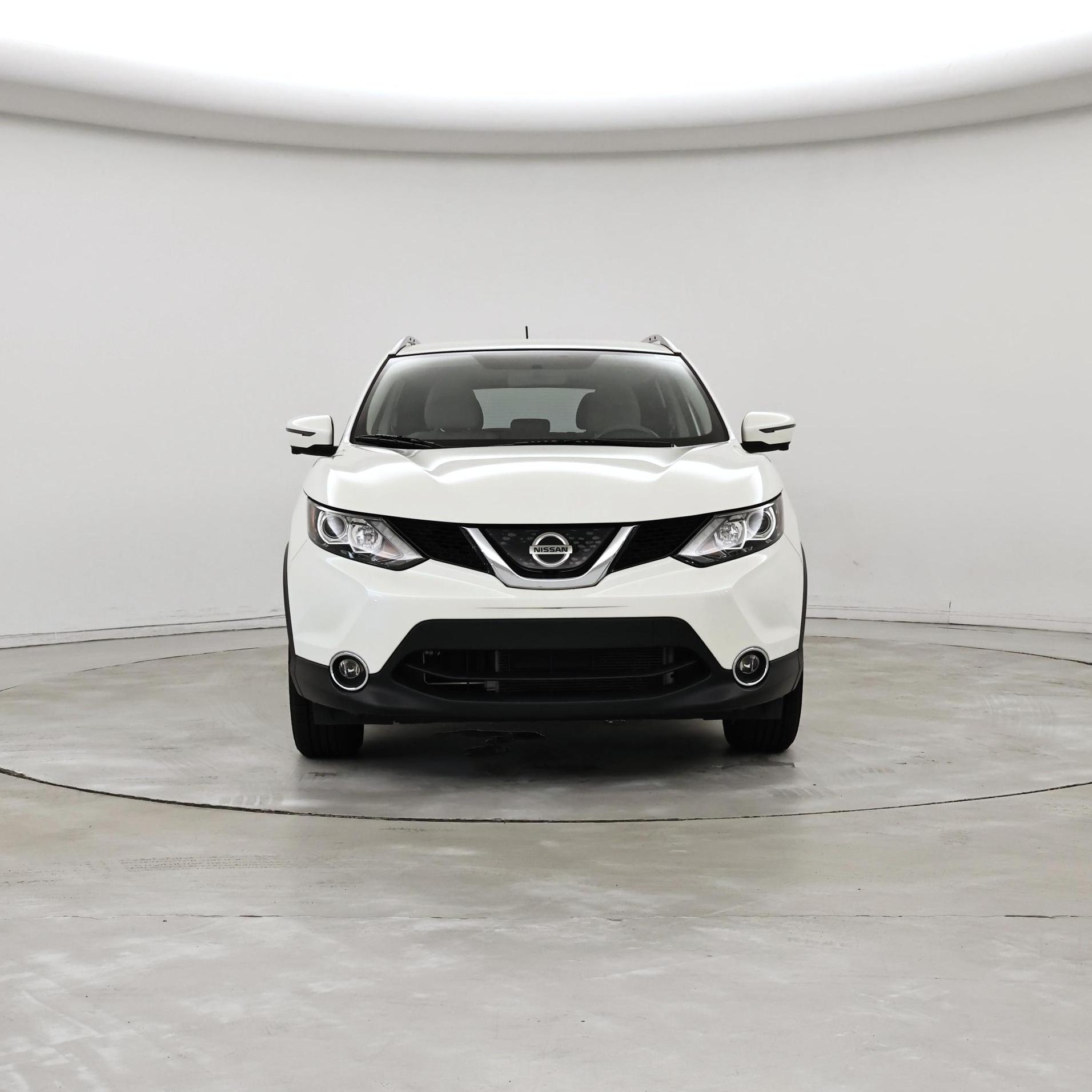 Thumbnail: 2018 Nissan Rogue Sport - 5