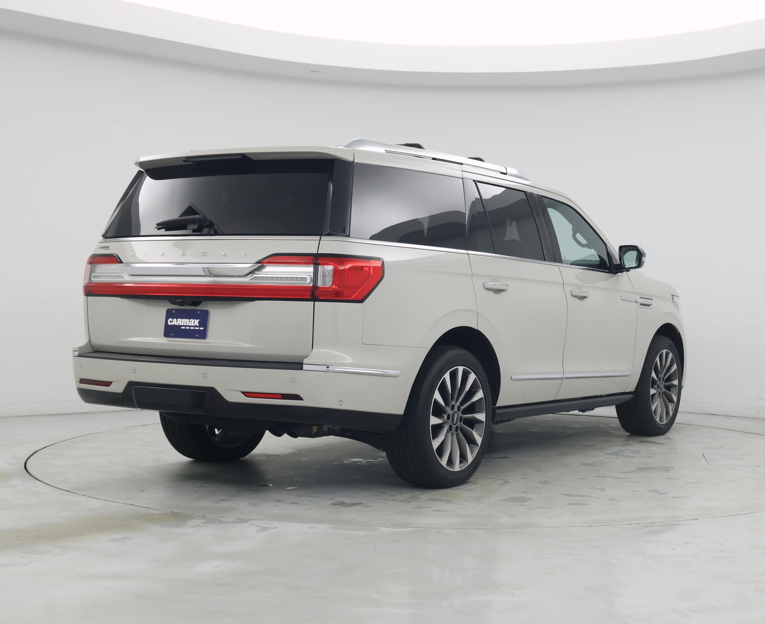 Thumbnail: 2020 Lincoln Navigator - 8