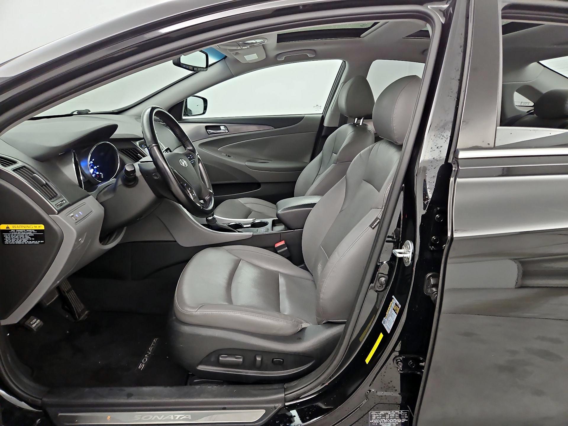 Thumbnail: 2014 Hyundai Sonata - 11