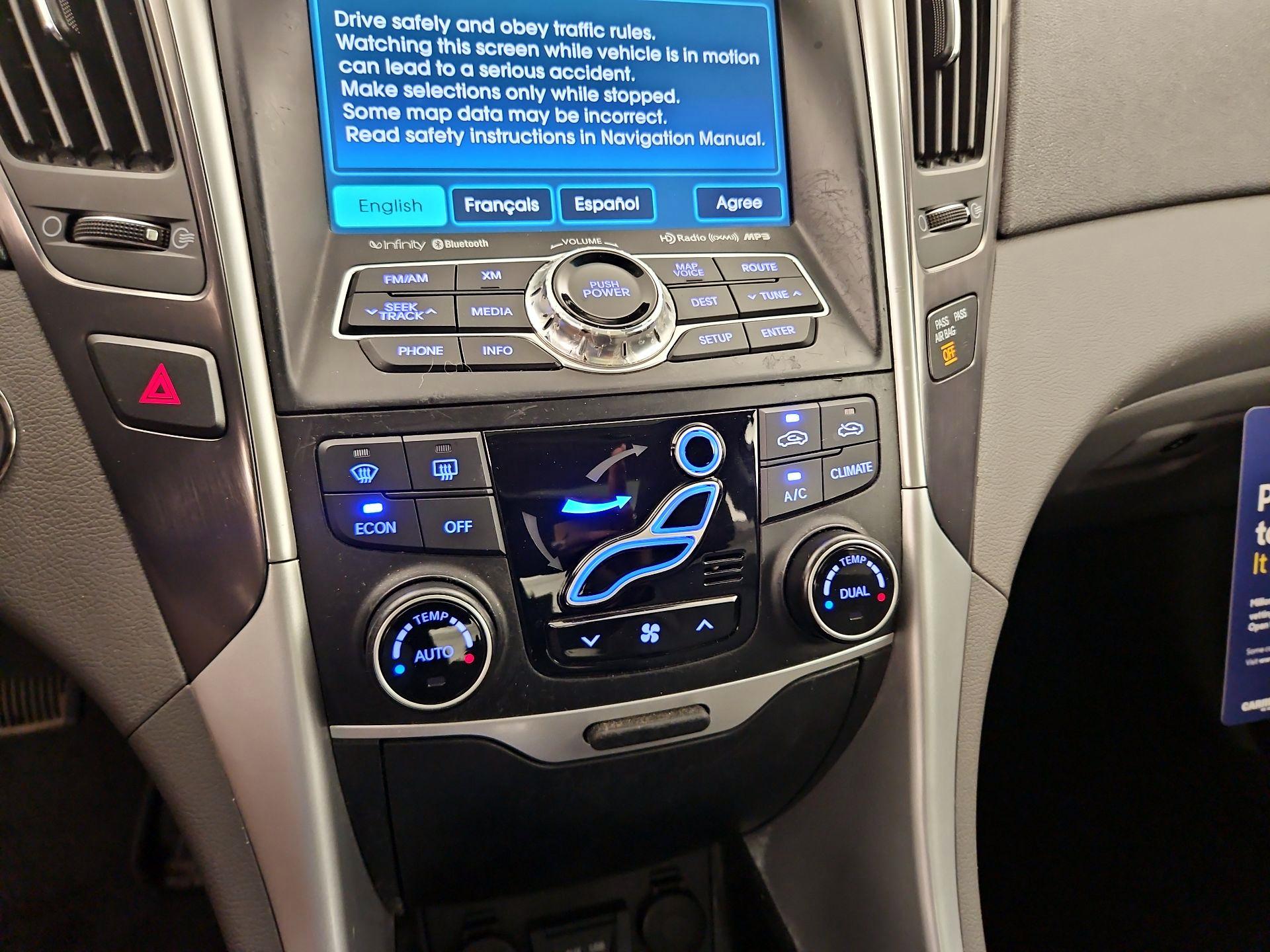 Thumbnail: 2014 Hyundai Sonata - 17