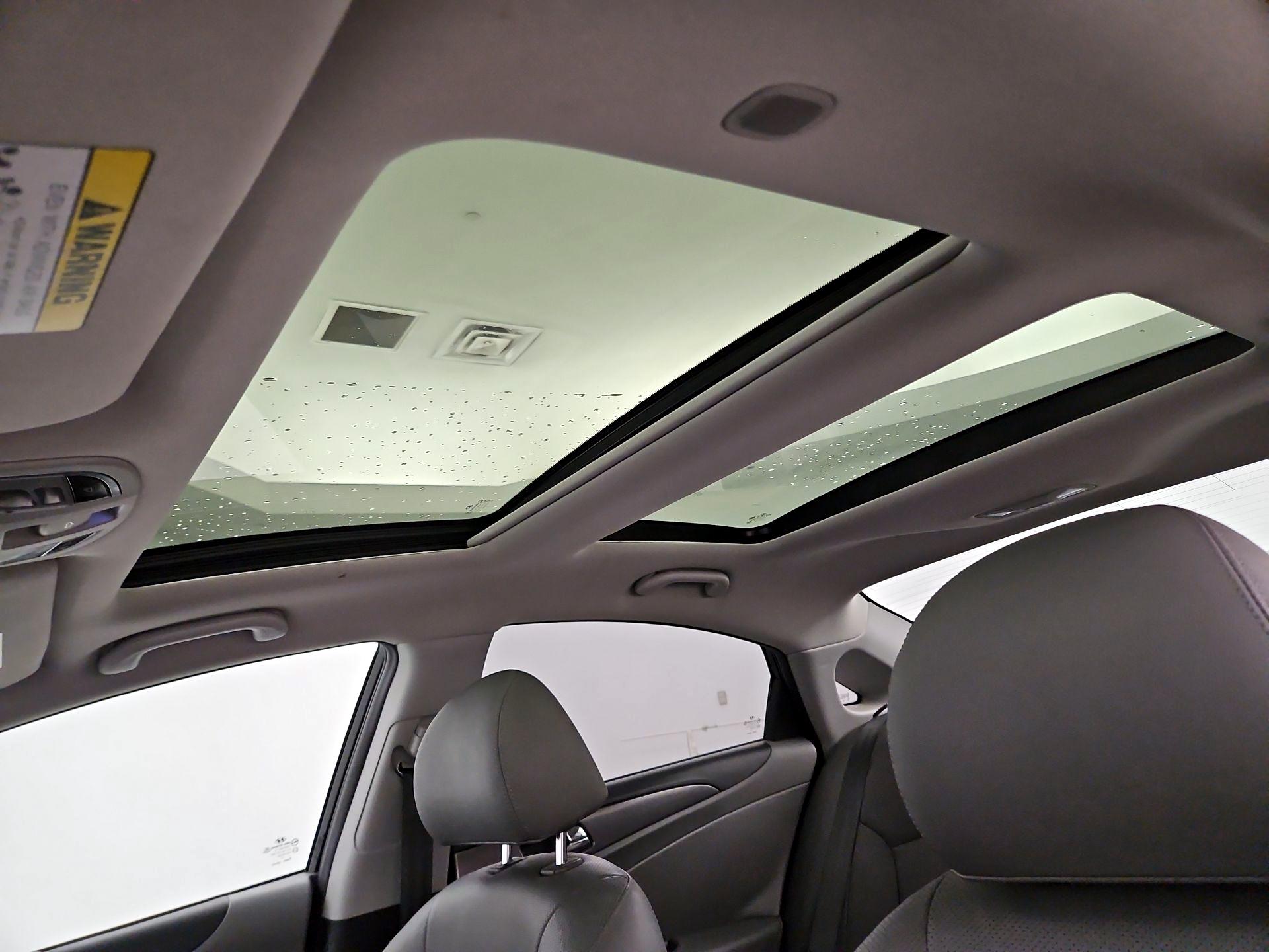 Thumbnail: 2014 Hyundai Sonata - 20