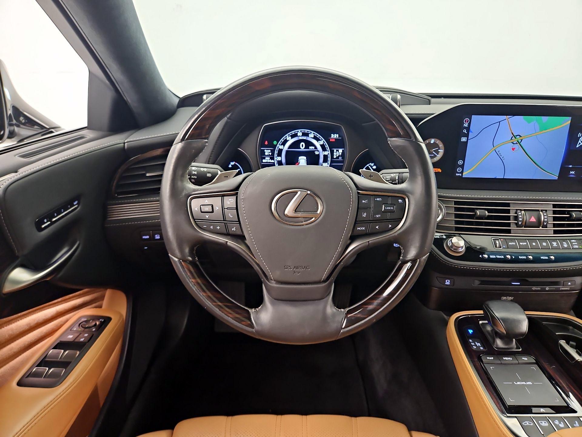 Thumbnail: 2021 Lexus LS - 10