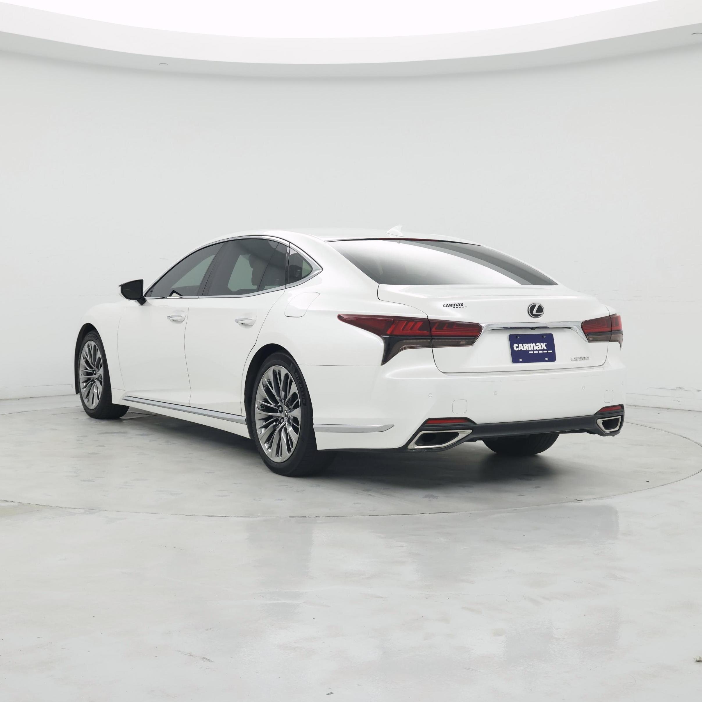 Thumbnail: 2021 Lexus LS - 2