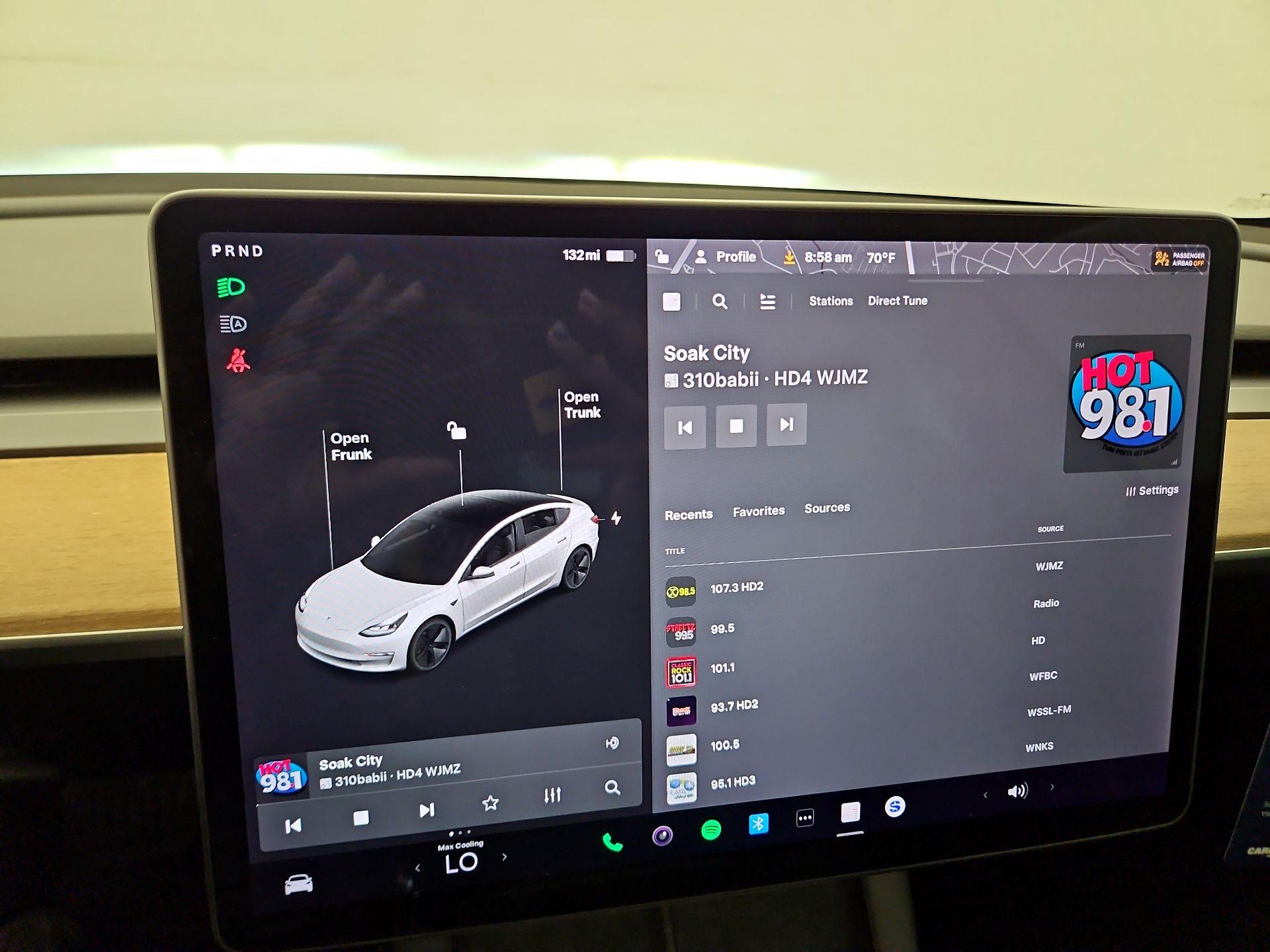 Thumbnail: 2021 Tesla Model 3 - 15