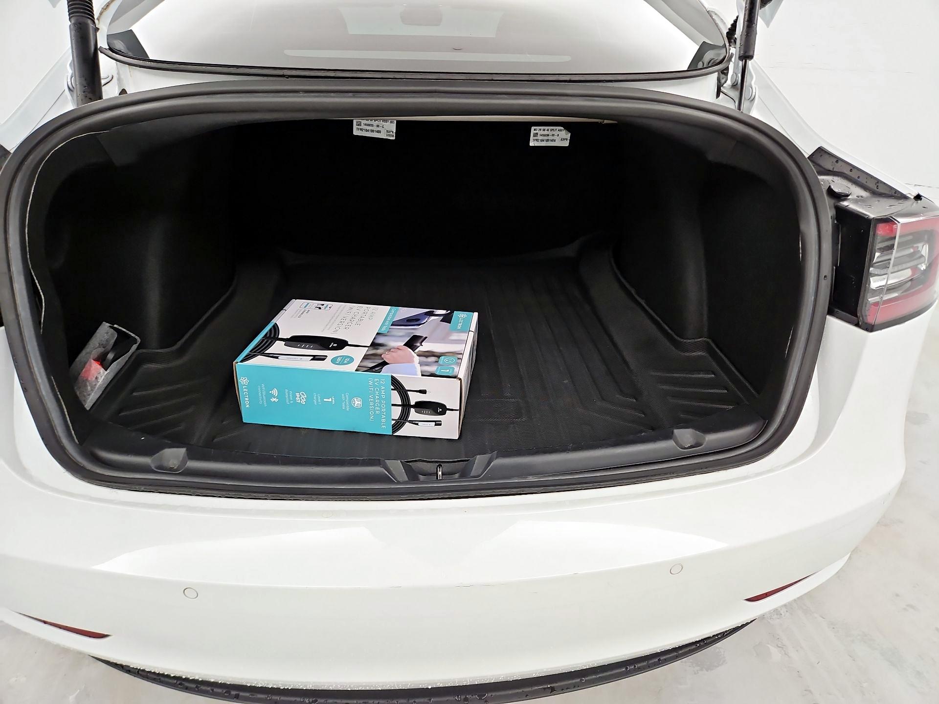 Thumbnail: 2021 Tesla Model 3 - 20