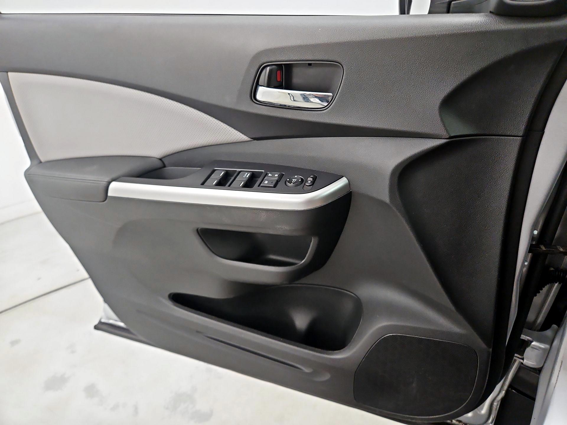 Thumbnail: 2016 Honda CR-V - 12