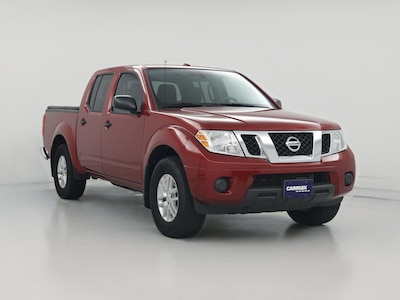 Red 2017 Nissan Frontier SV