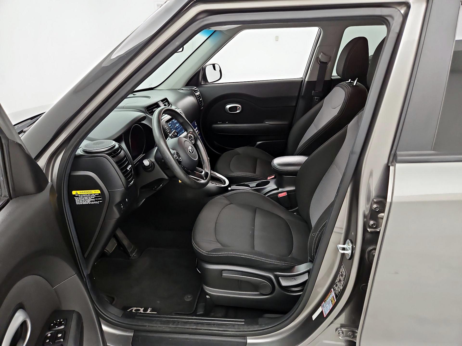 Thumbnail: 2019 Kia Soul - 11