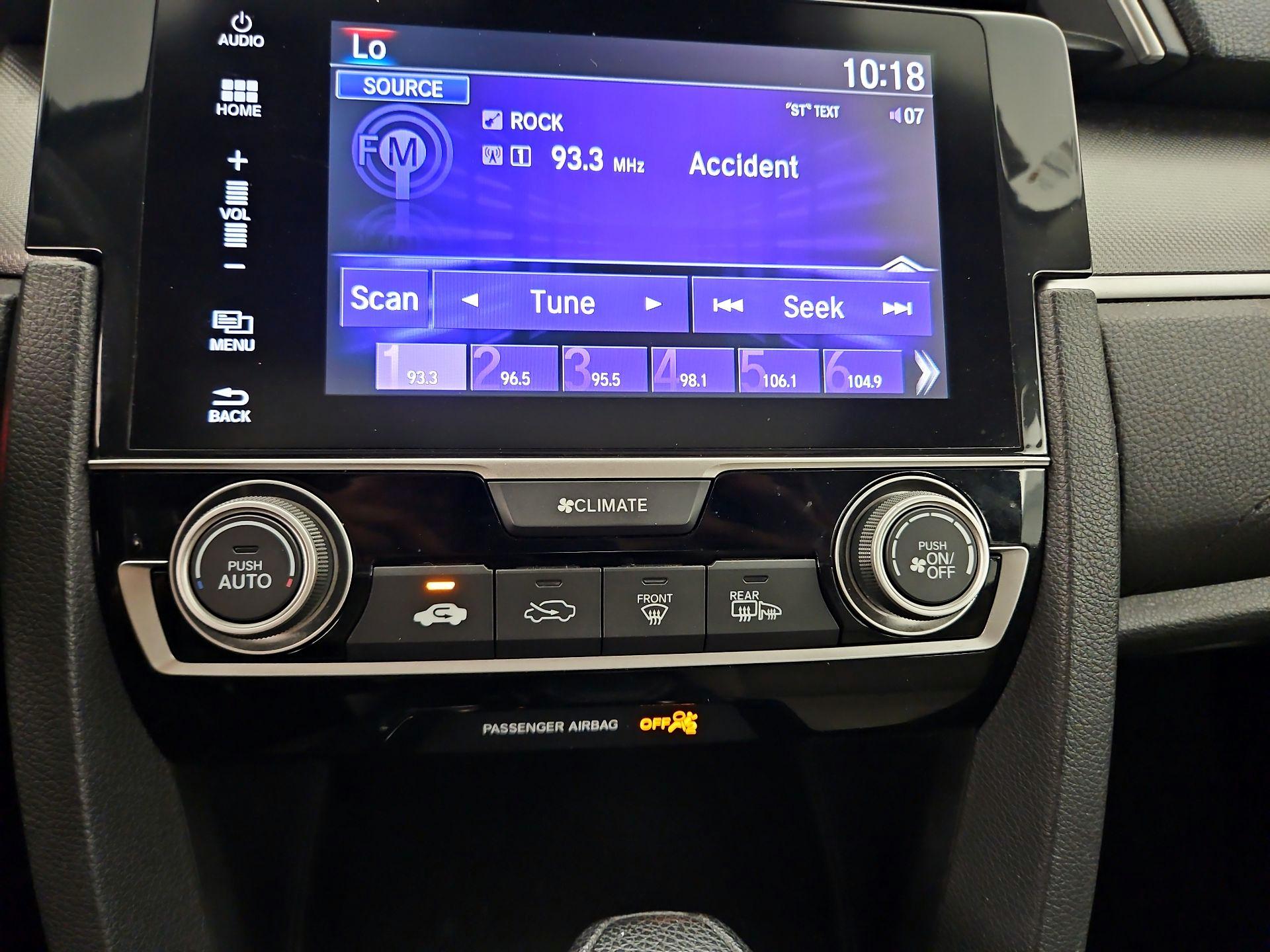 Thumbnail: 2016 Honda Civic - 16