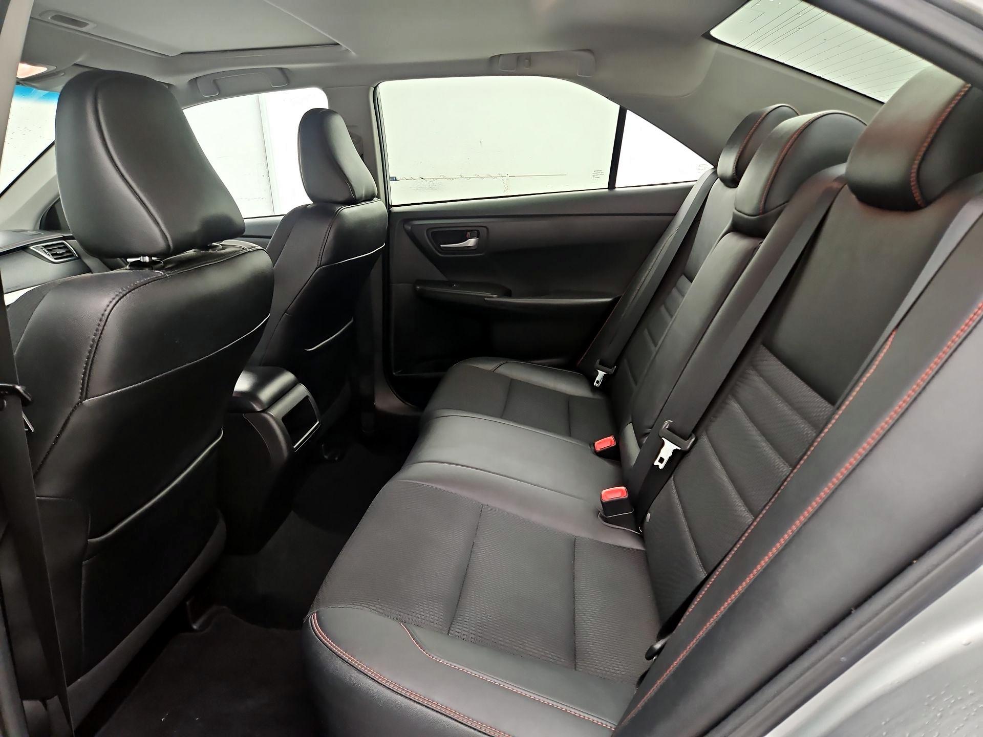 Thumbnail: 2017 Toyota Camry - 19