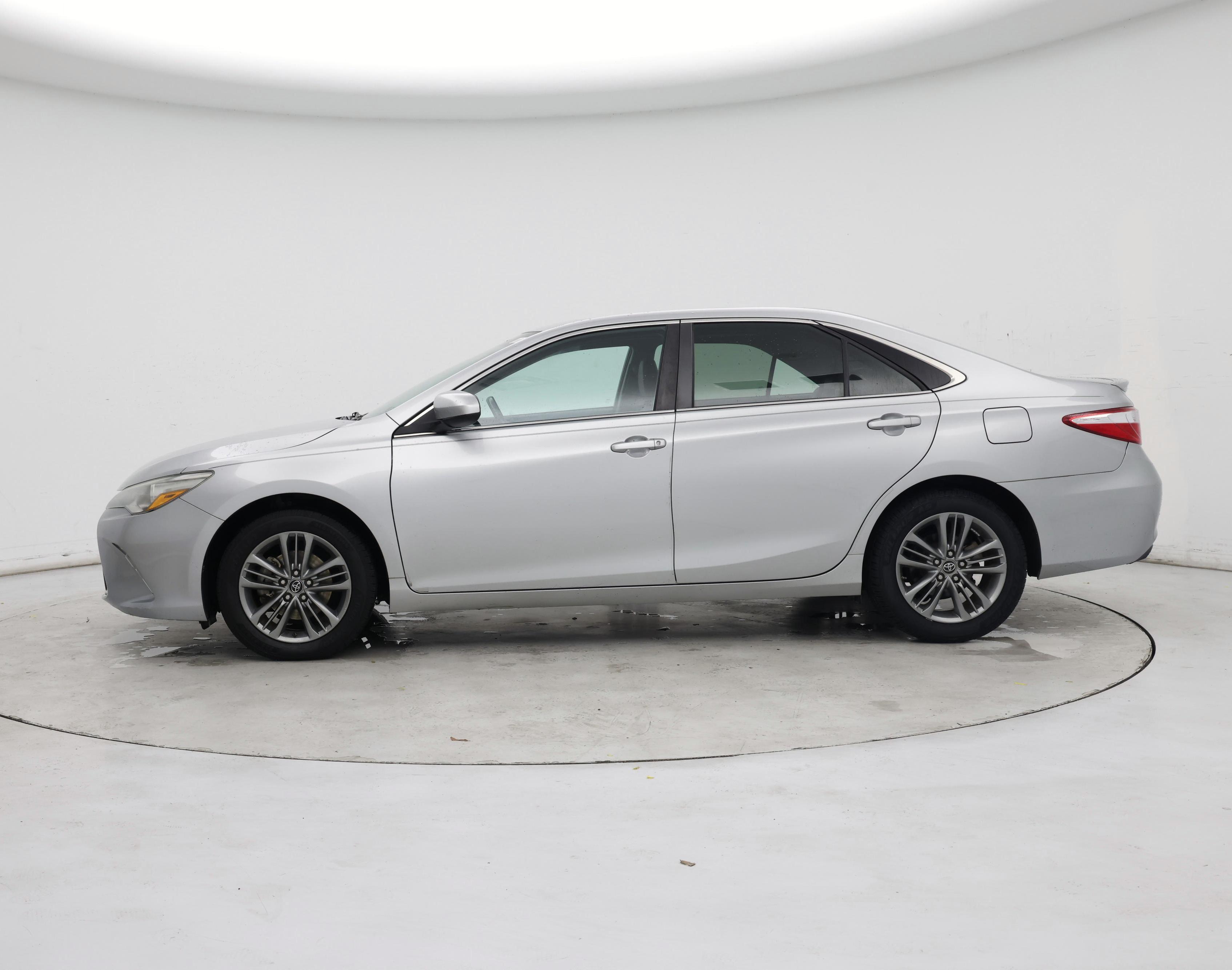 Thumbnail: 2017 Toyota Camry - 3
