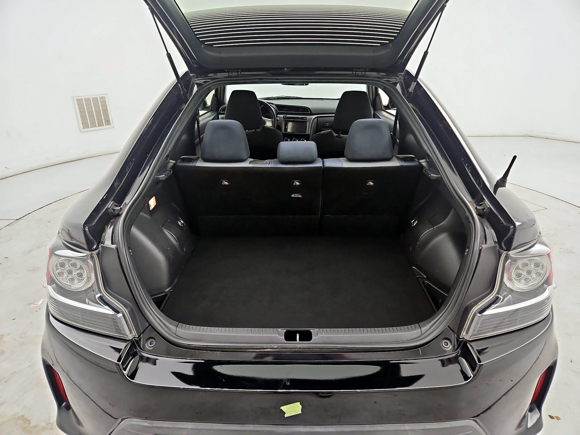 Thumbnail: 2015 Scion tC - 19
