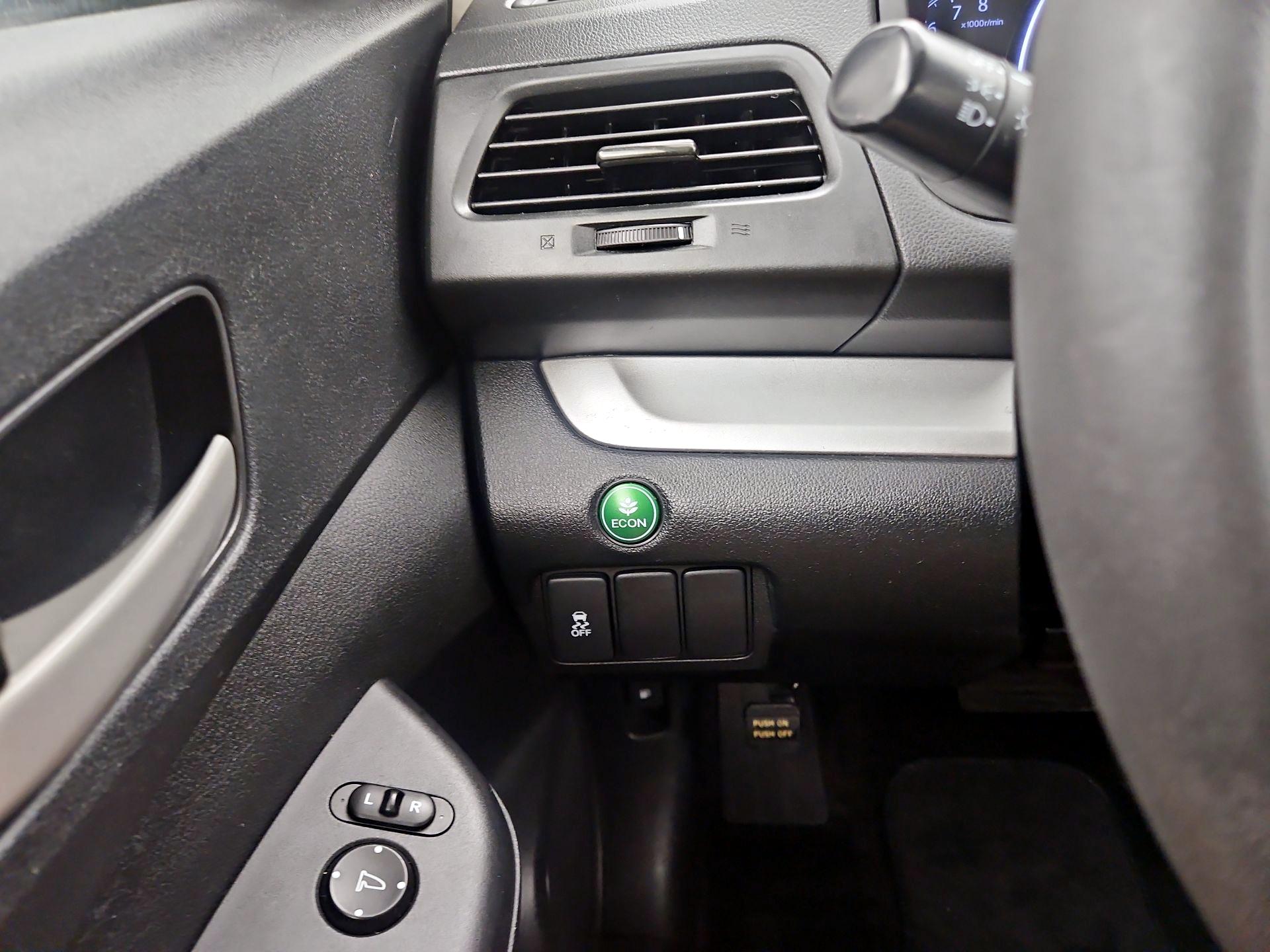 Thumbnail: 2013 Honda CR-V - 13