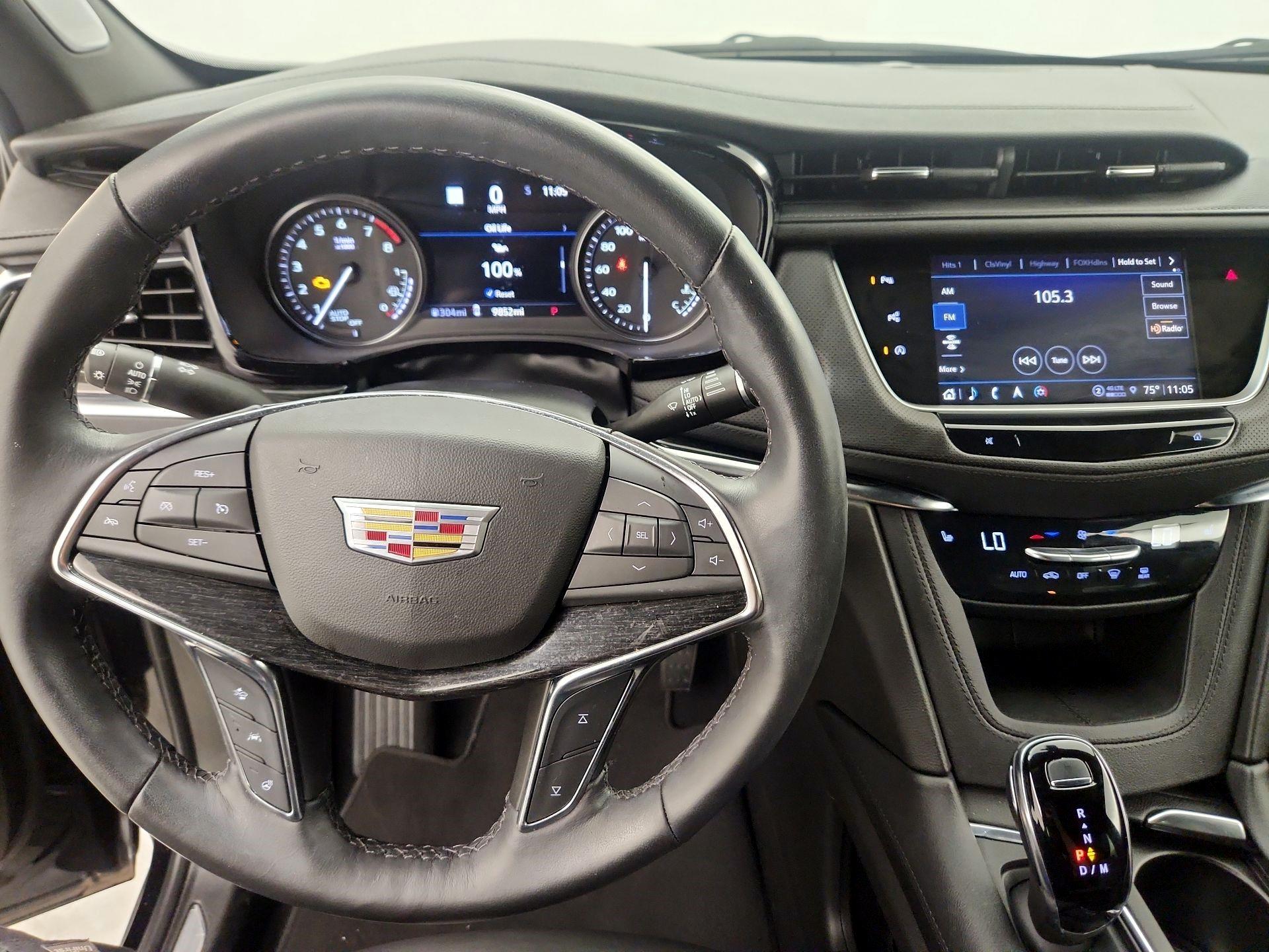 Thumbnail: 2022 Cadillac XT5 - 9