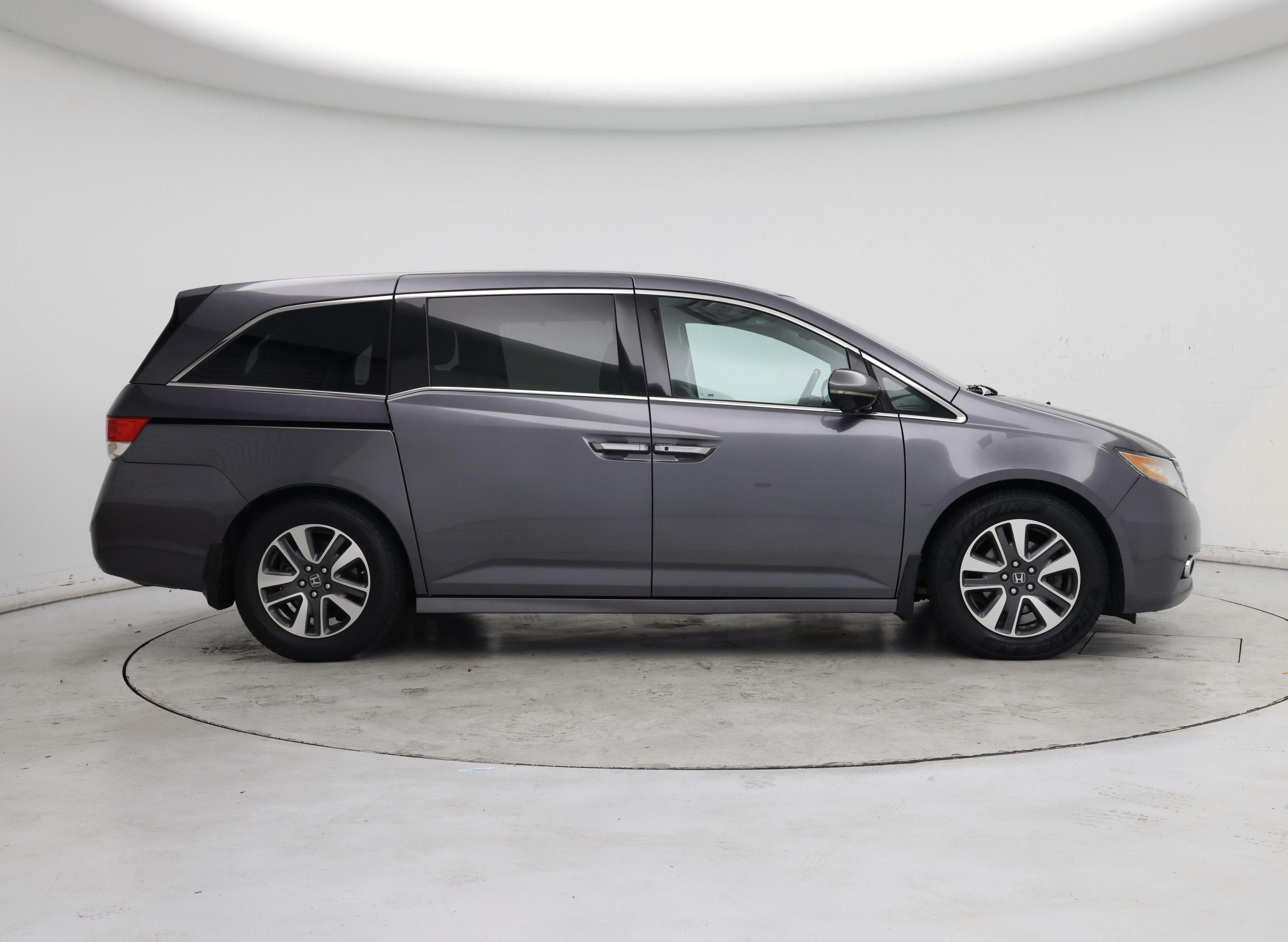 Thumbnail: 2015 Honda Odyssey - 7