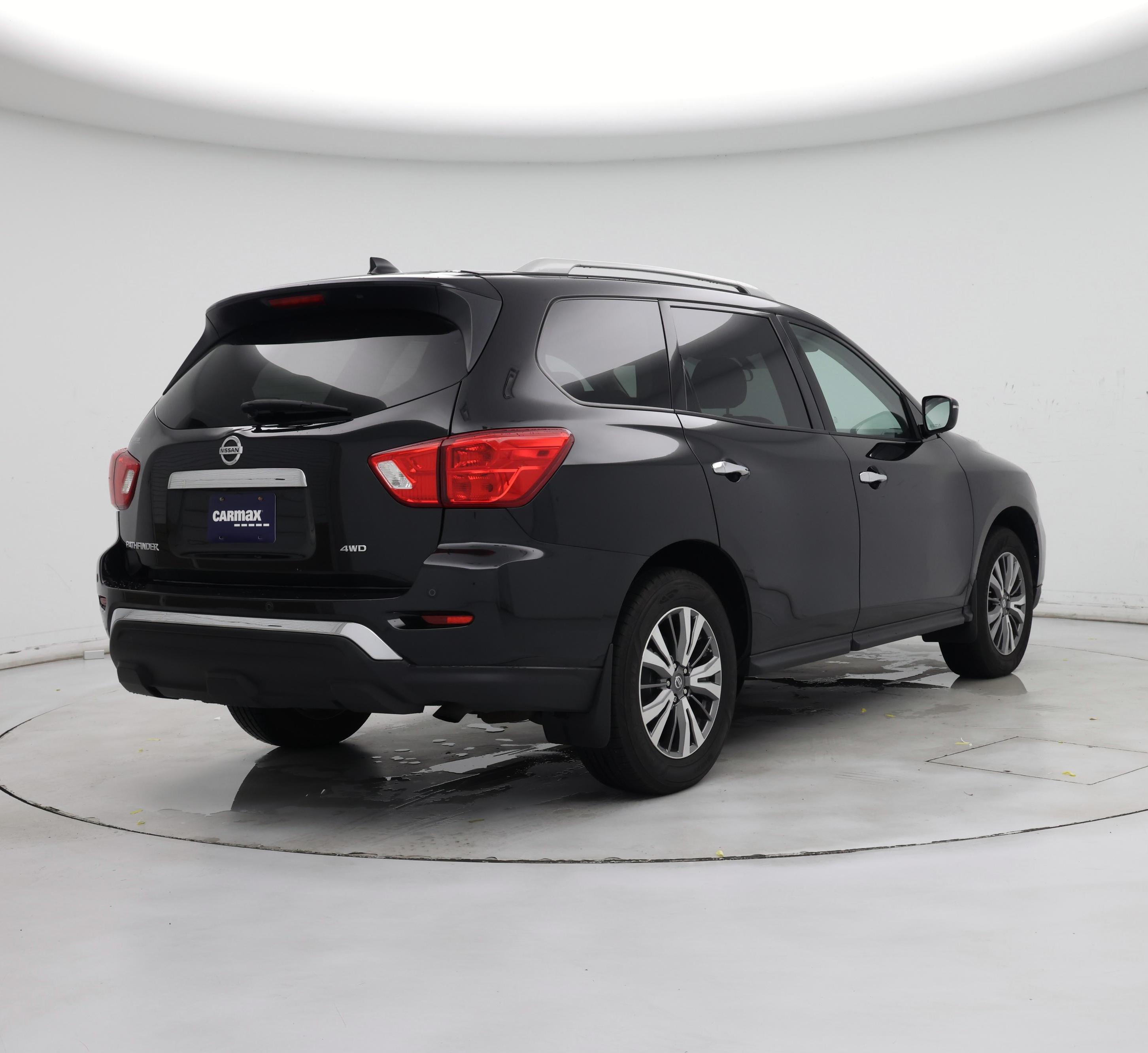 Thumbnail: 2019 Nissan Pathfinder - 8