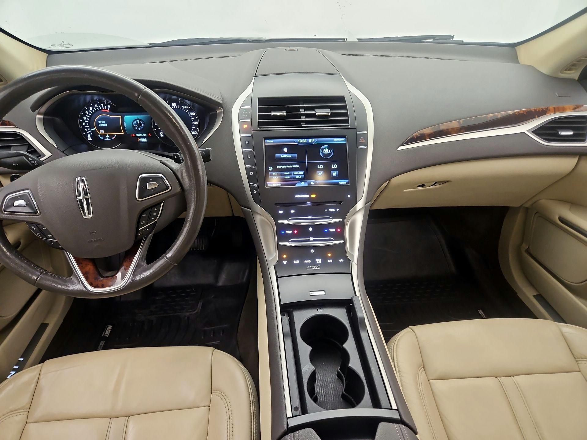 Thumbnail: 2014 Lincoln MKZ - 9